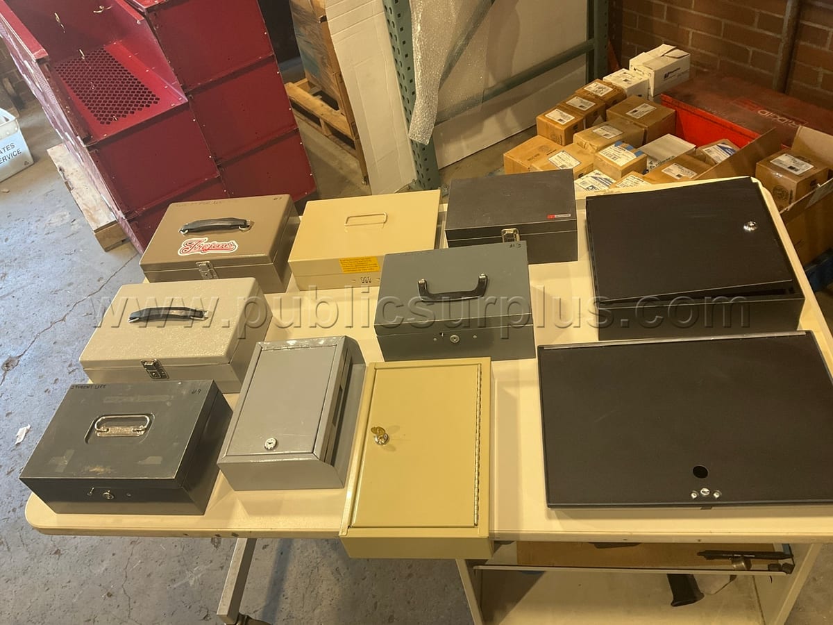 Key Boxes, Money Lock Boxes, Lock Boxes (10 total) - Government Auction ...