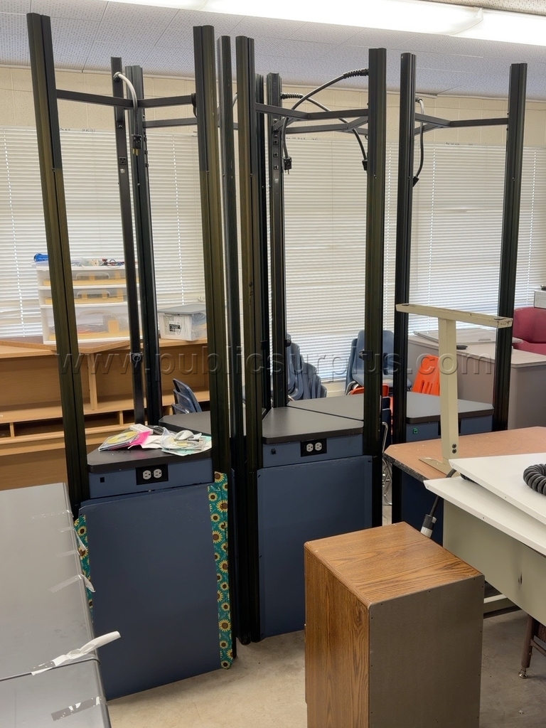 Powered Computer Workstation/Technology Table - Government Auction in ...