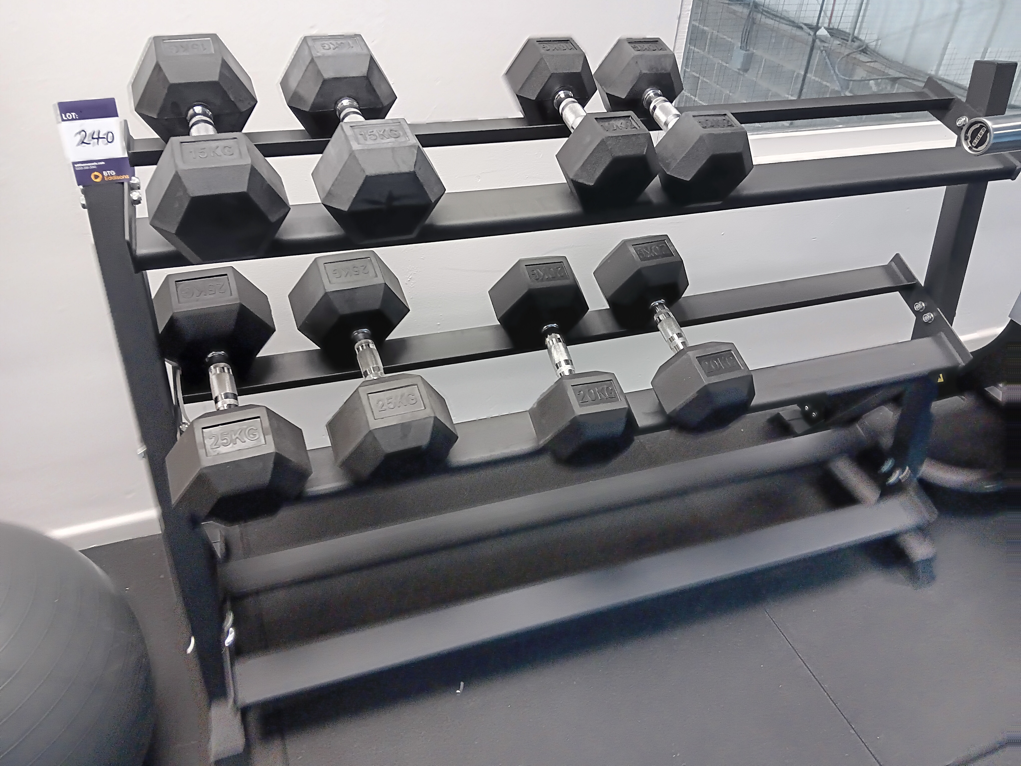 3 tier dumbbell rack to include : 2x 10kg dumbbells, 2x 15kg dumbbells, 2x 20kg dumbbells, 2 x - photo 1