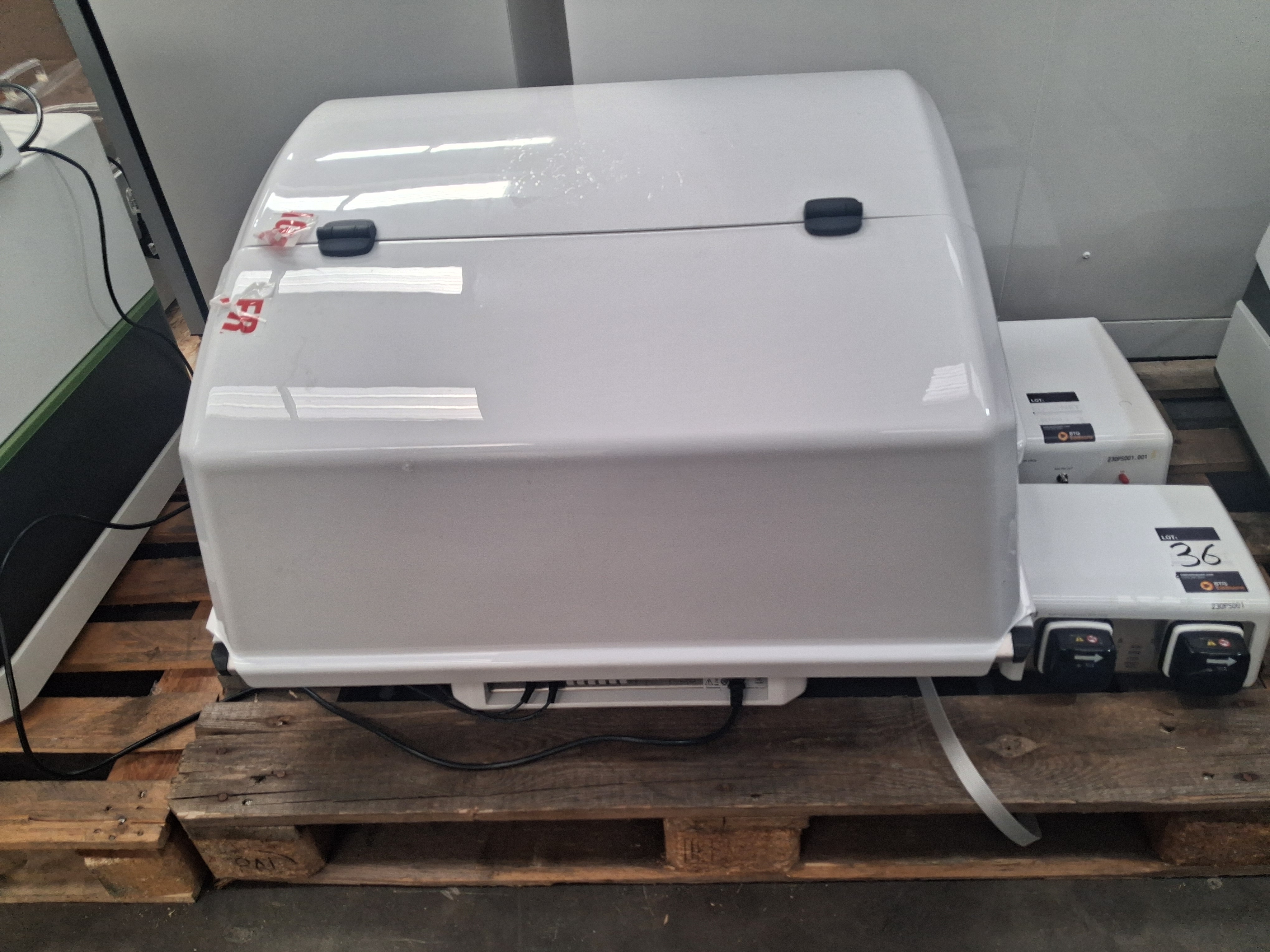 Xuri Cell Expansion W25 Pump & Xuri Cell Expansion W25 CBCU - photo 1
