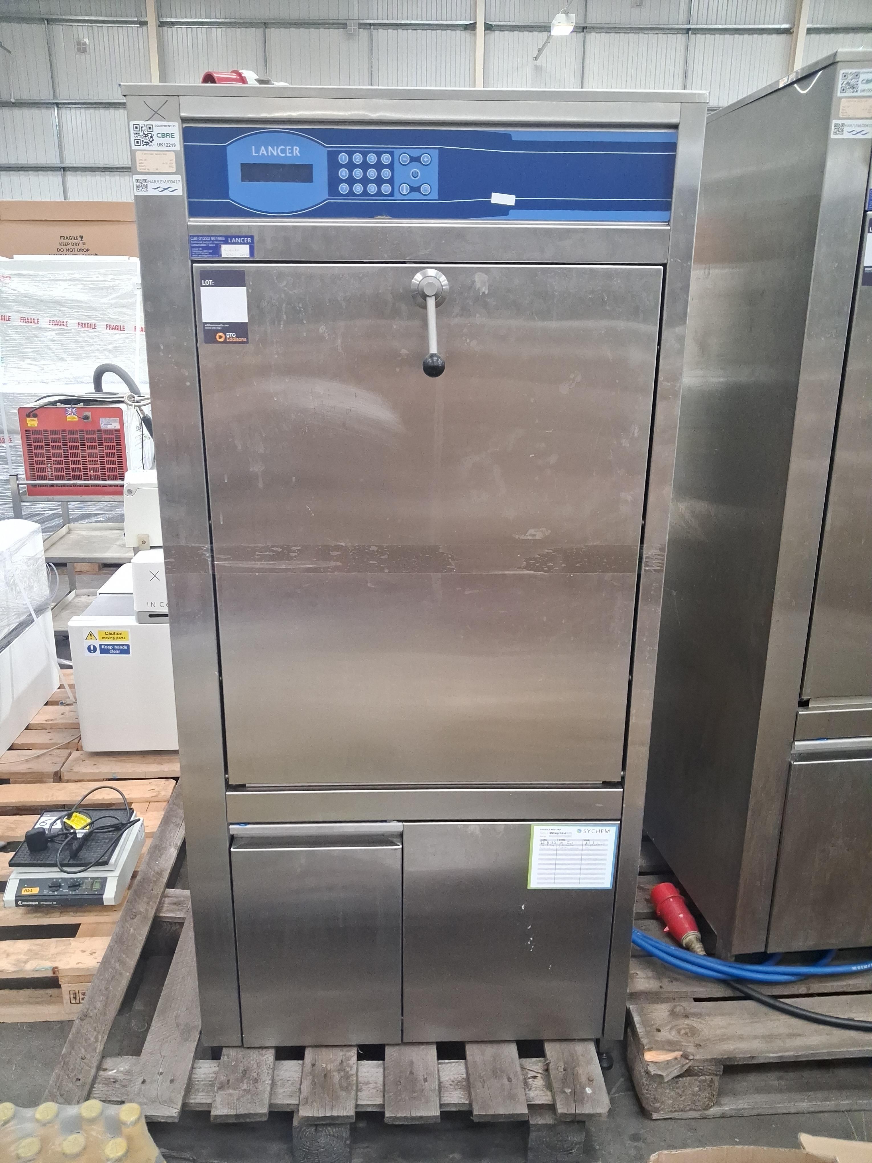 Getinge Lancer 1400 LX Laboratory Glasswasher - photo 1