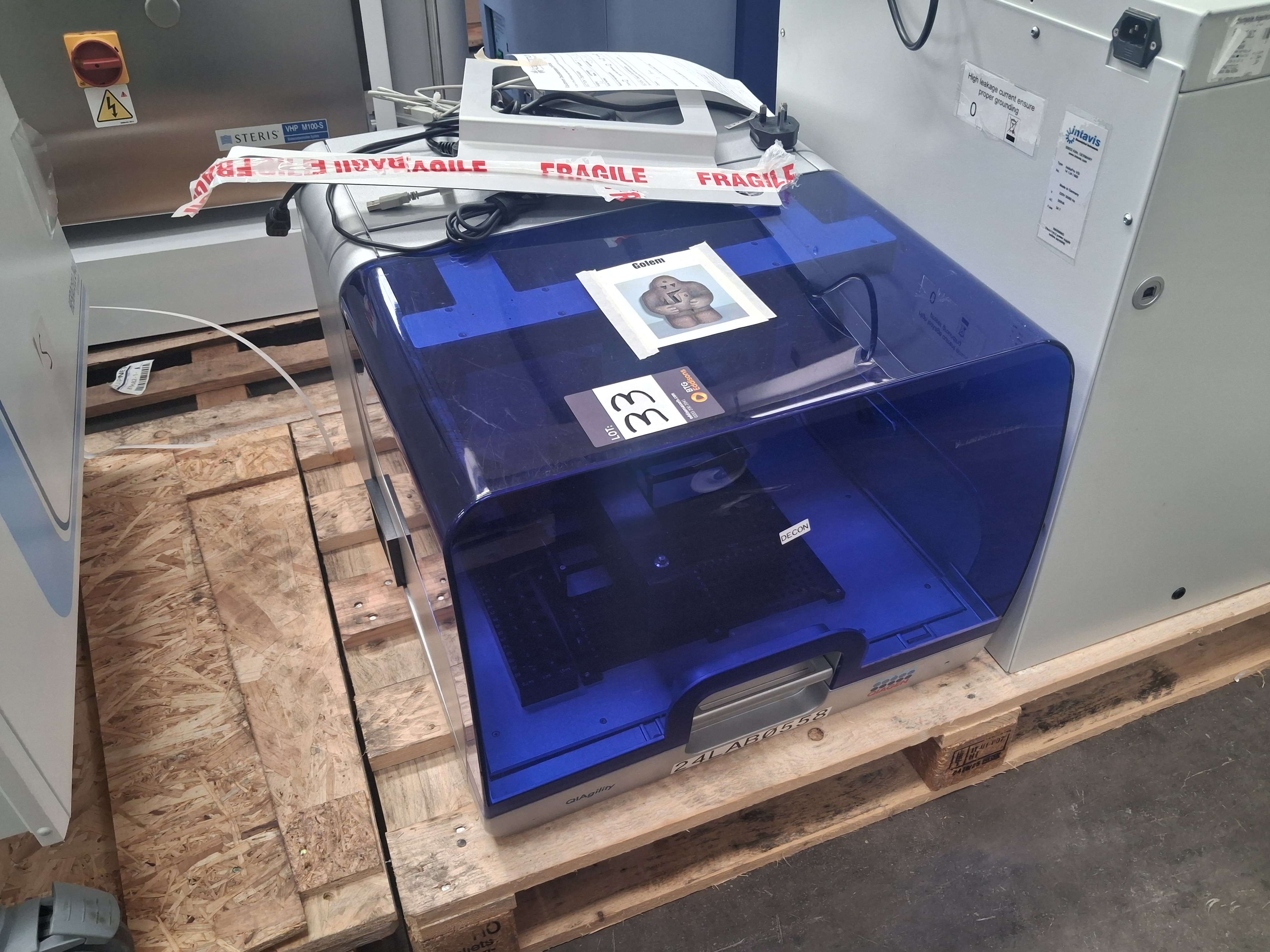 Qiagen Qiagility Automated PCR Workstation - photo 1