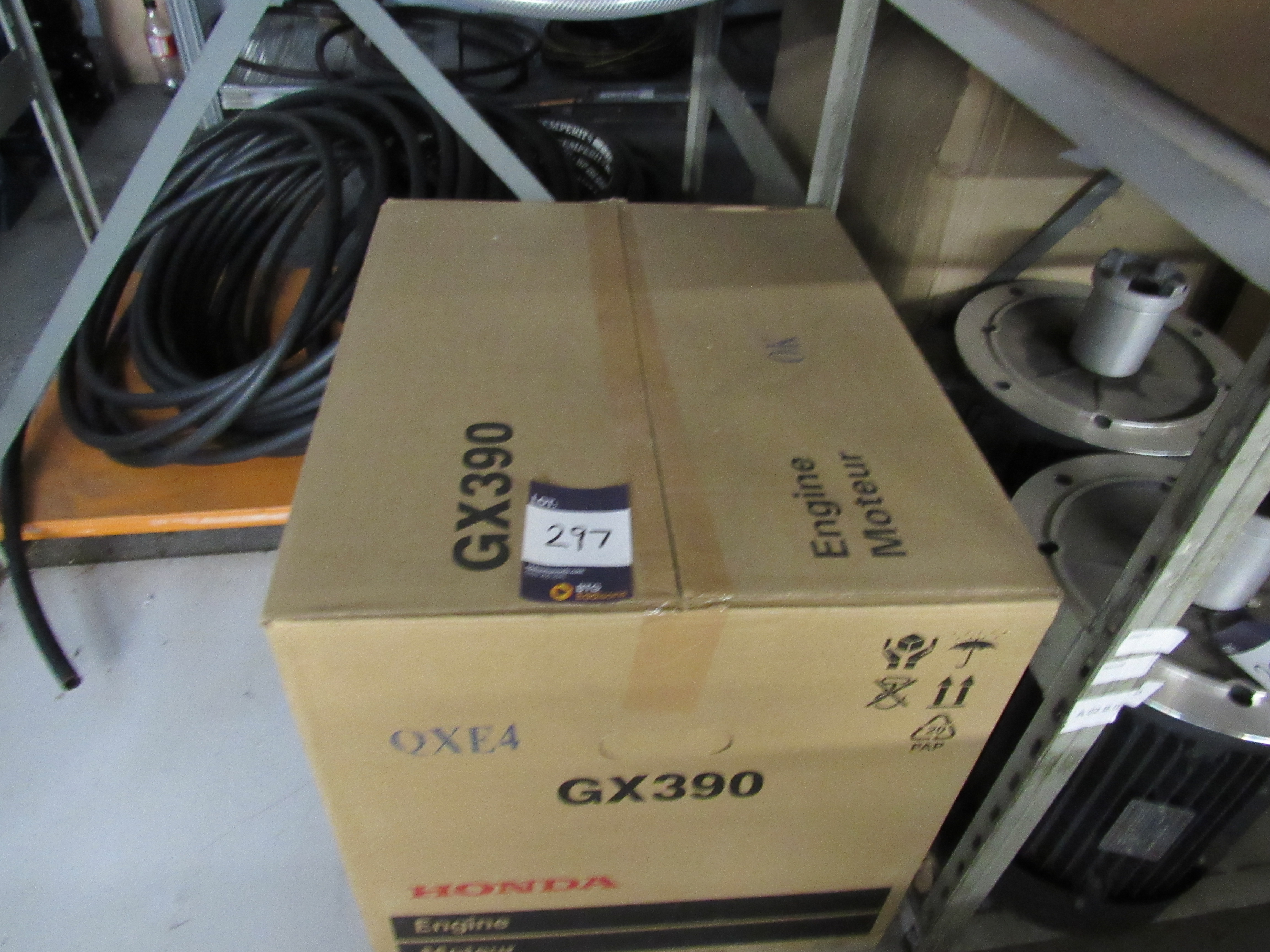 Honda GX390 engine - photo 1