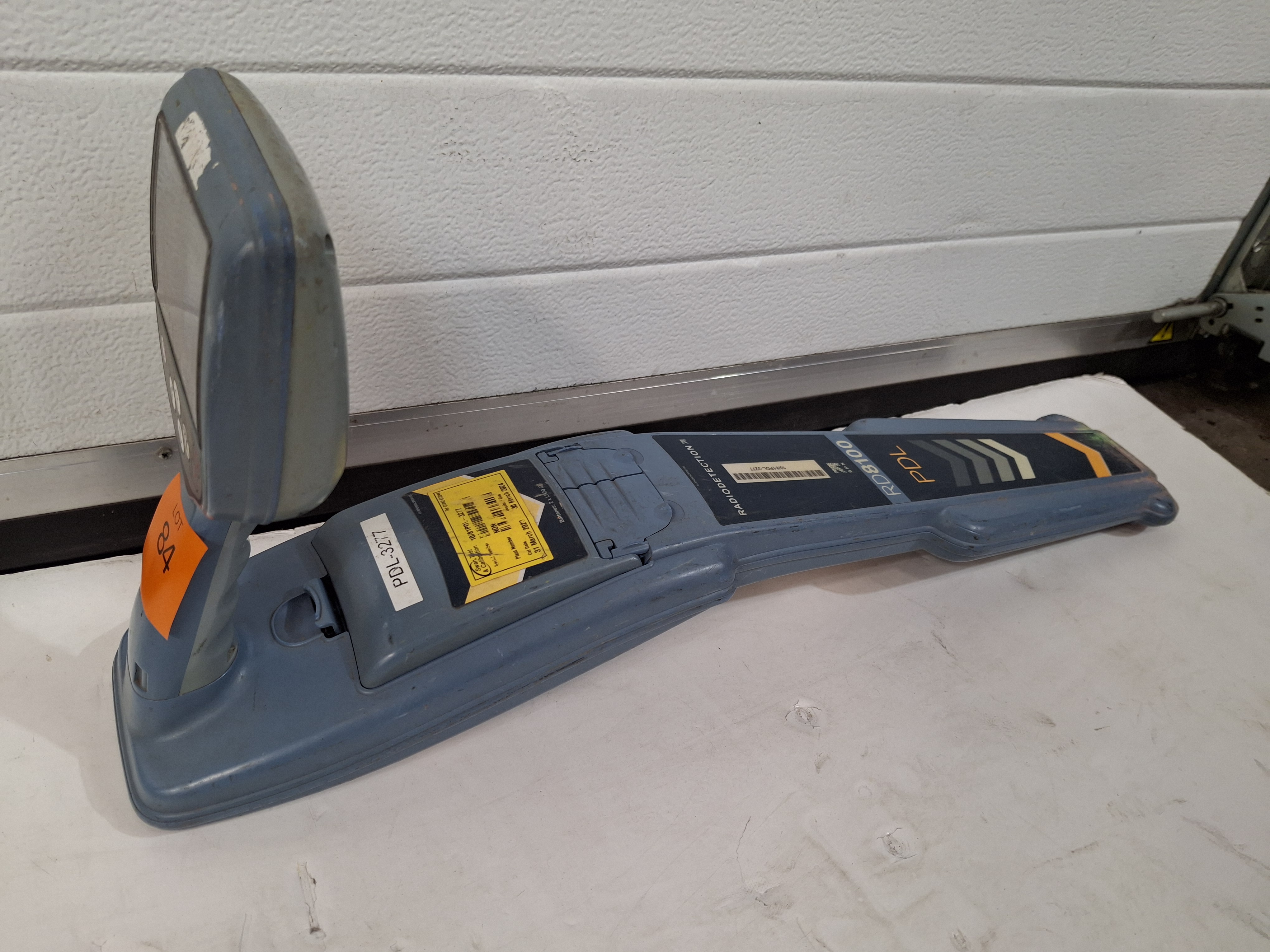 Radiodetection RD 8100 Cable and Pipe Locater; SN: 10/81PDL-3277 - photo 1