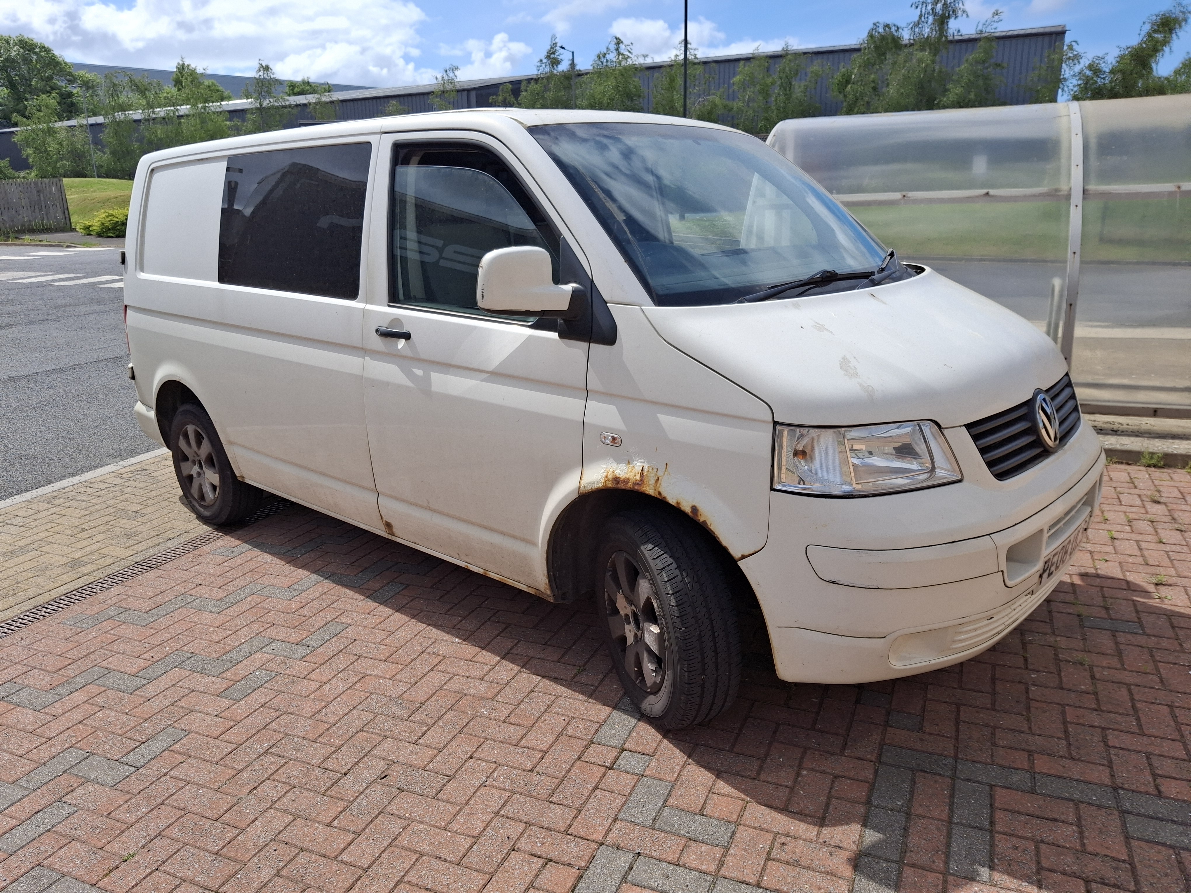 Volkwagen Transporter T28 102 Tdi Swb Panel Van; VRM: PE08ULS; DOR: 01 March 2008; MOT Expiry: 22 - photo 1