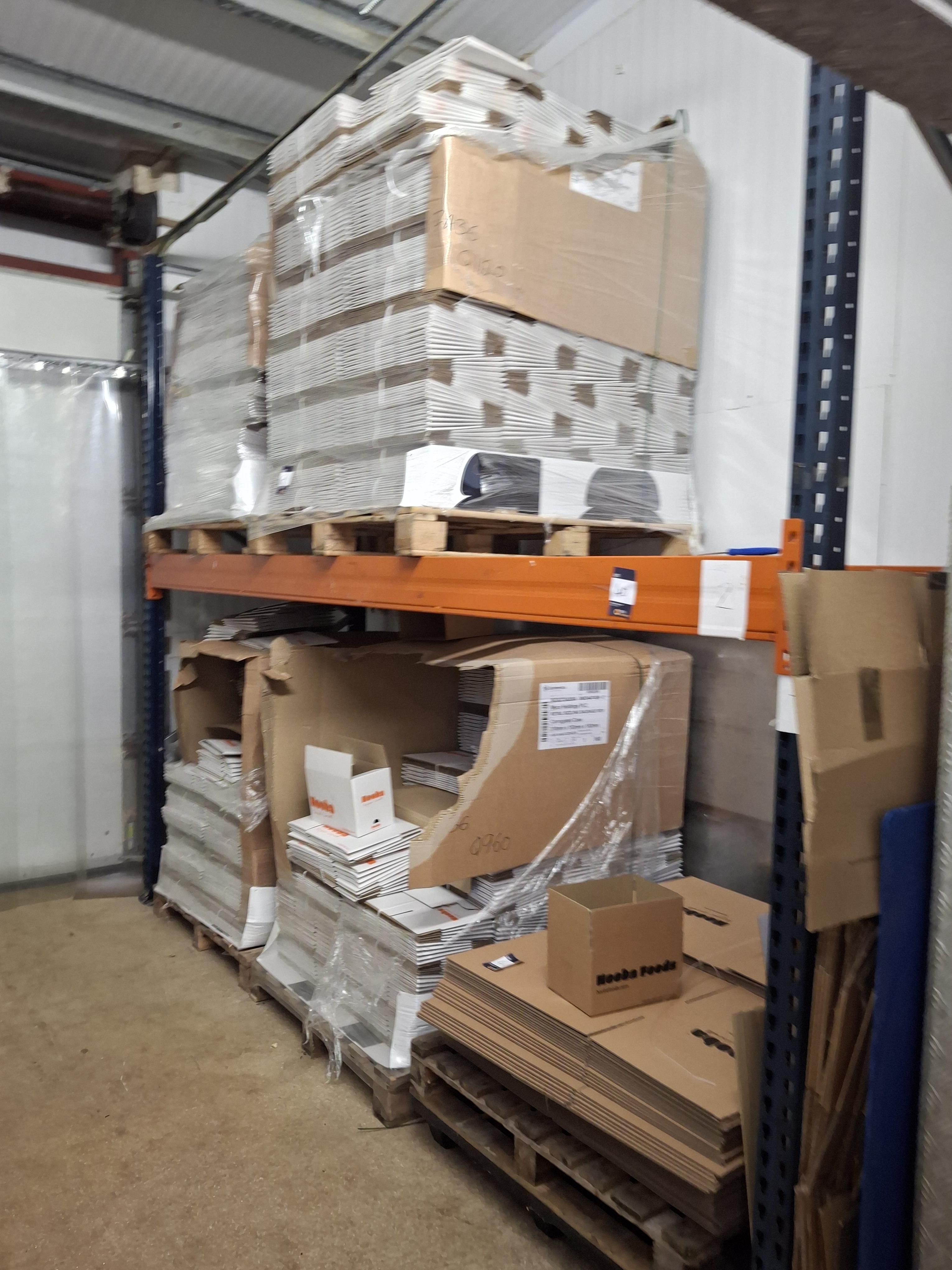 Bay of pallet racking - photo 1