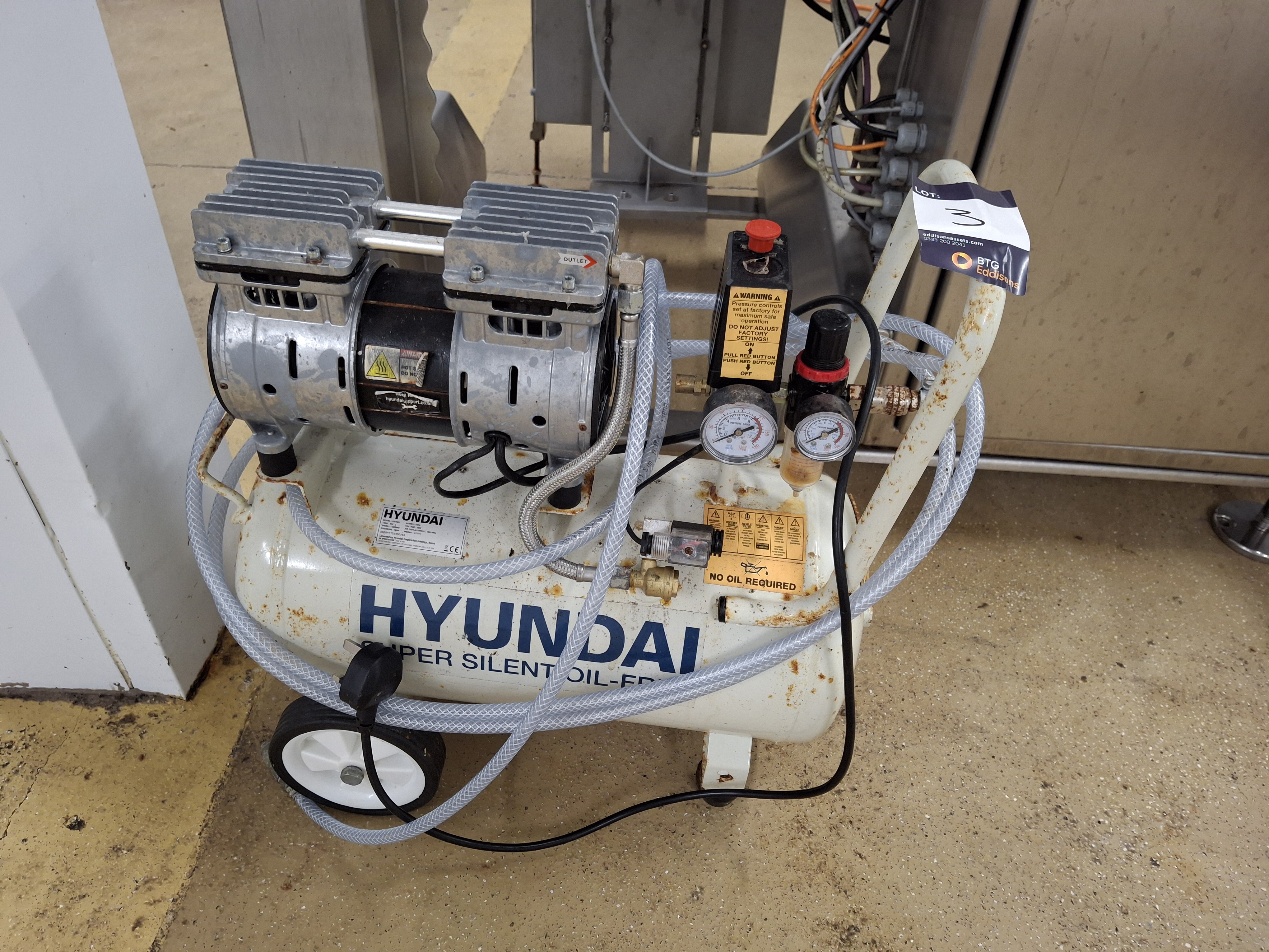 Hyundai HY7524 Super silent oil free compressor 150L/min — photo 1