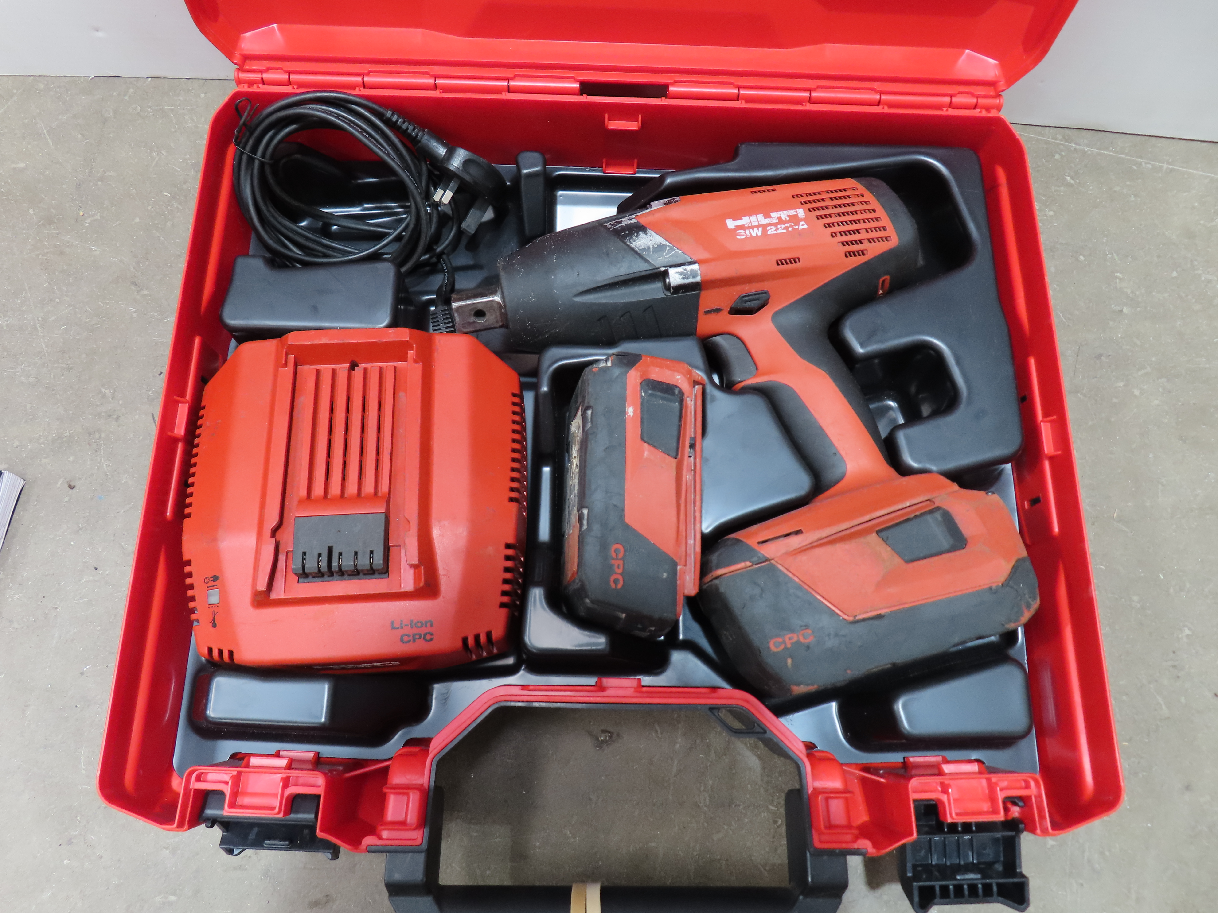 Hilti SIW 22T-A 3/4'' cordless impact wrench in carry case - comes with 2 x batteries and 1 x charge - photo 1