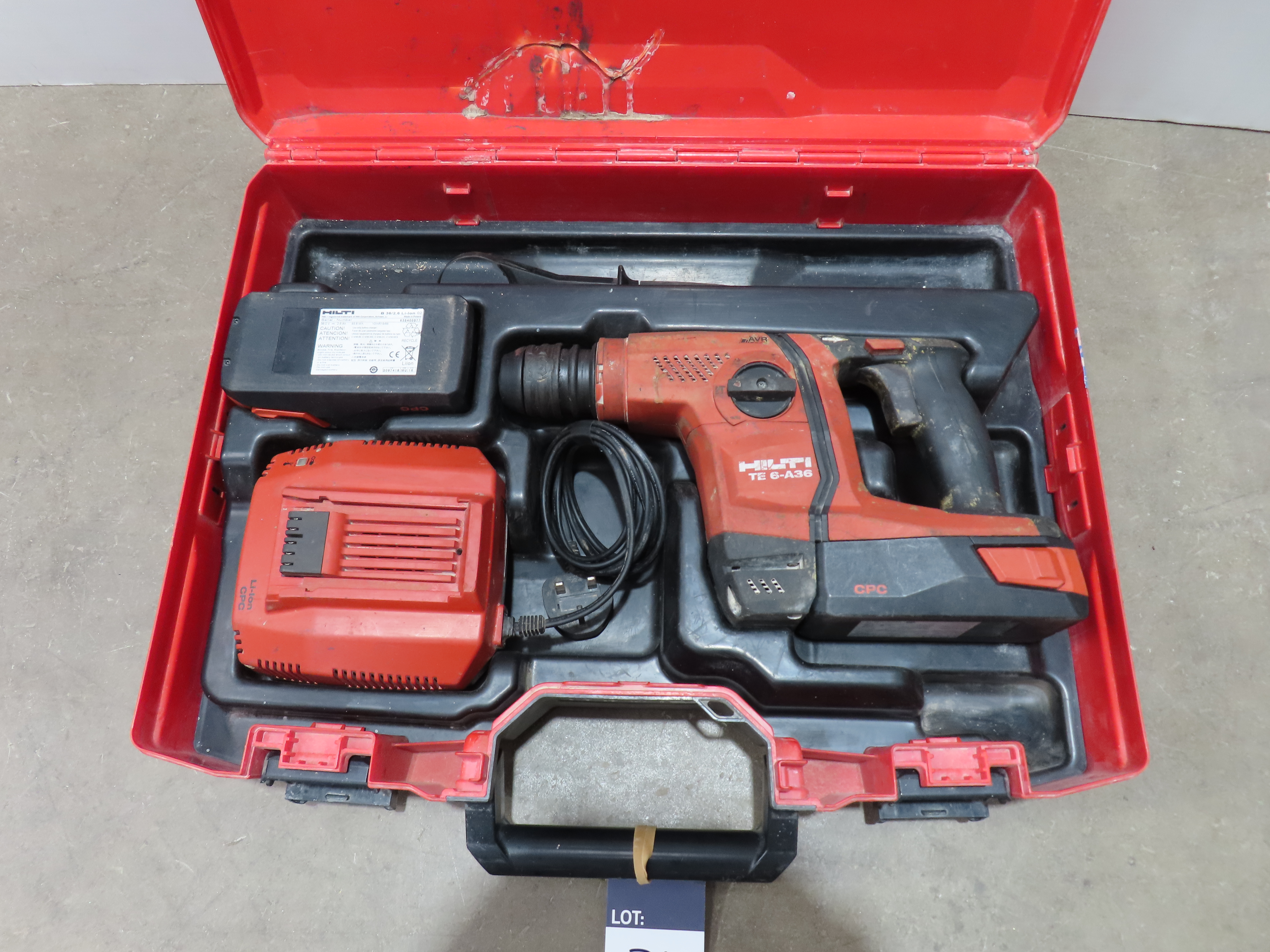 Hilti TE 6-A36 cordless hammer drill in carry case with 2 x batteries and 1 x charger - photo 1