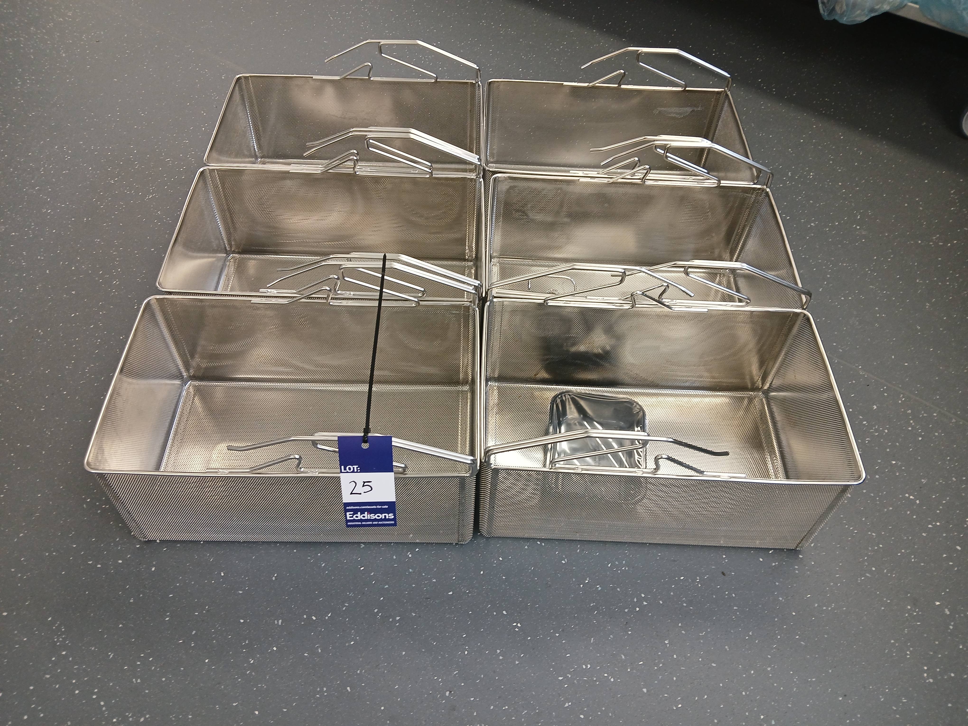 6 x Stainless Steel Wire Baskets - photo 1
