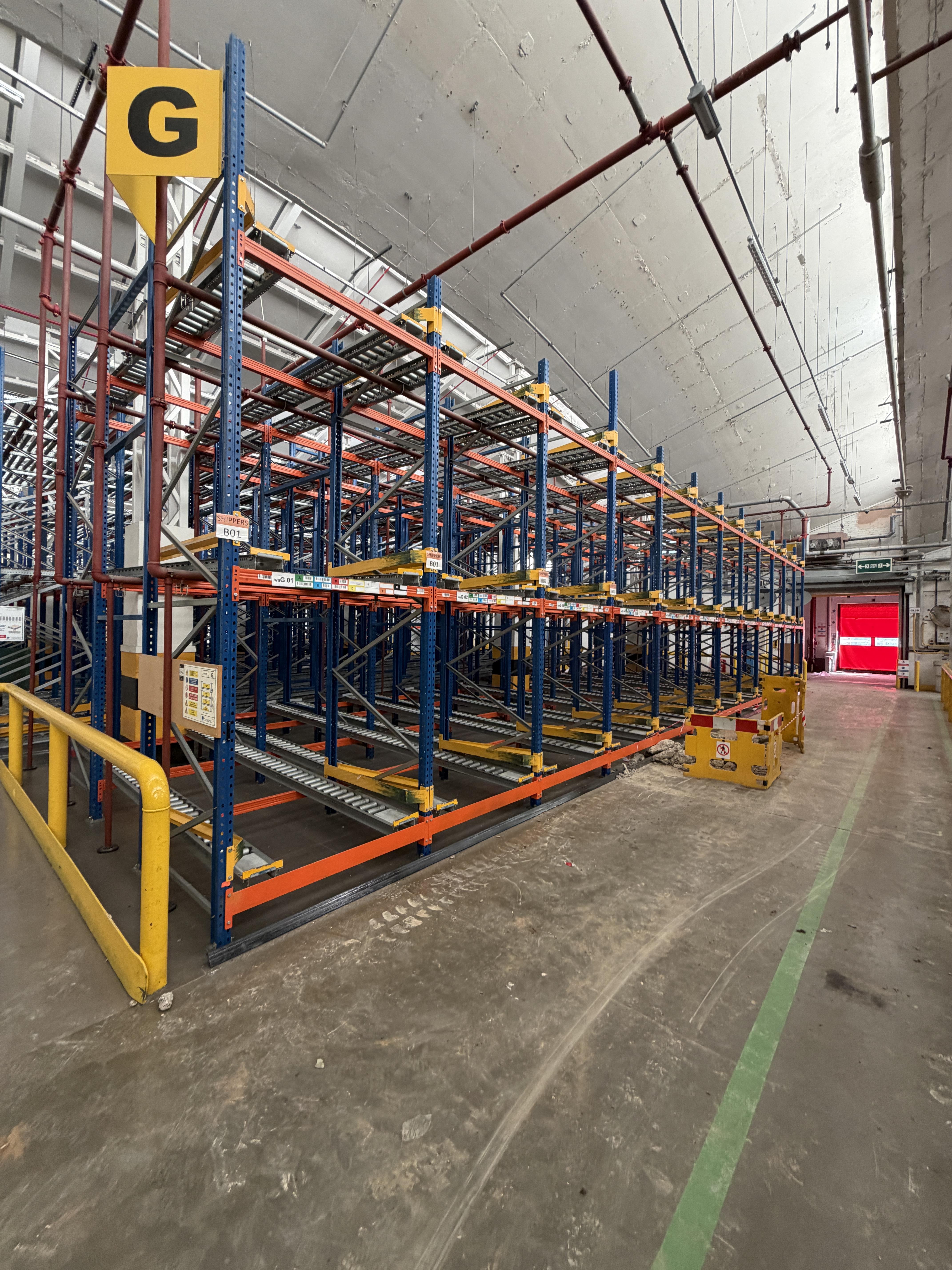 Dynamic Live Gravity Pallet Racking System by SCC. 12 lanes x 4mtrs x 36 runs @ 3 per run total 108 - photo 1