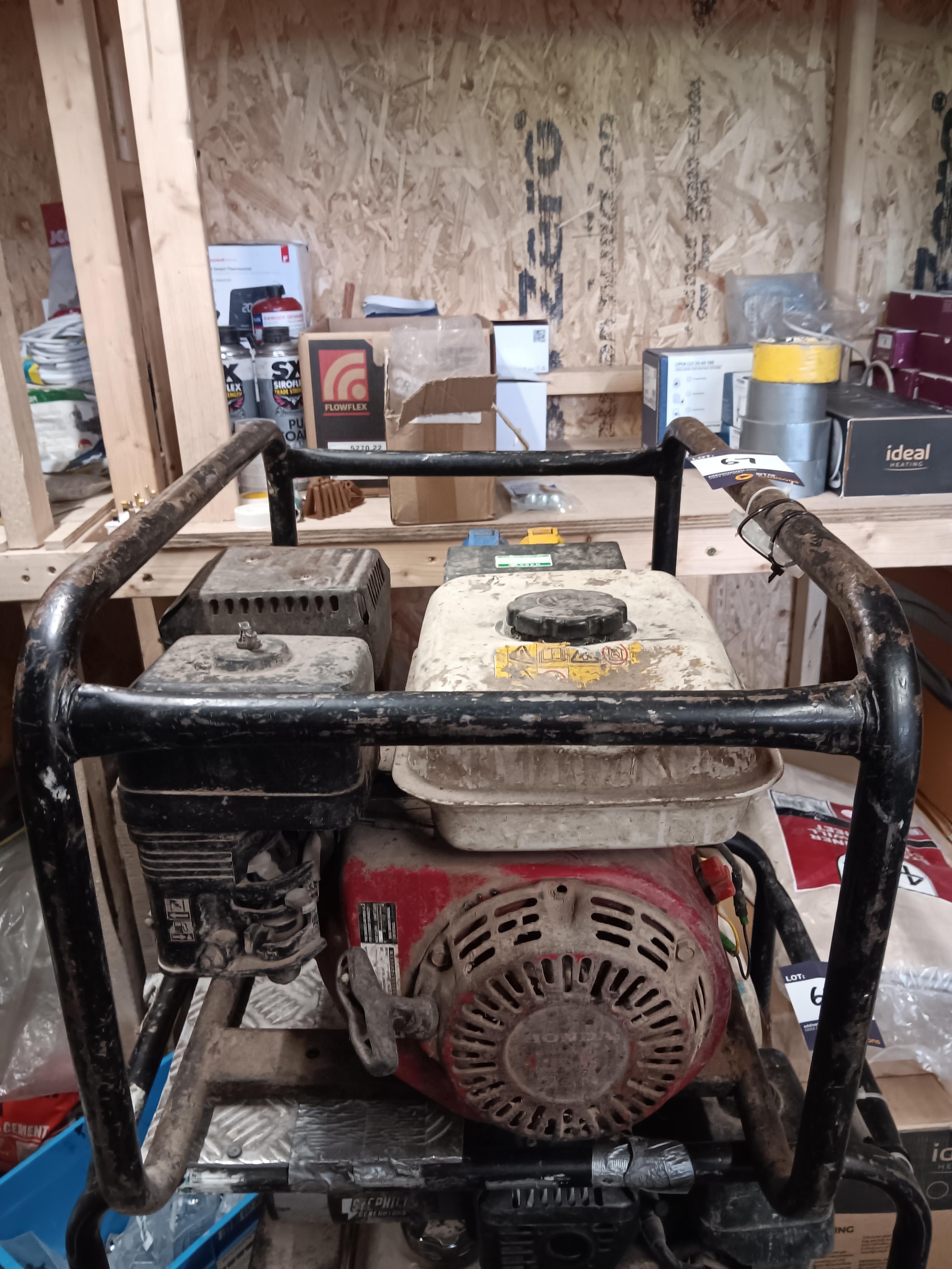 Petrol generator with Honda GX160 engine - photo 1