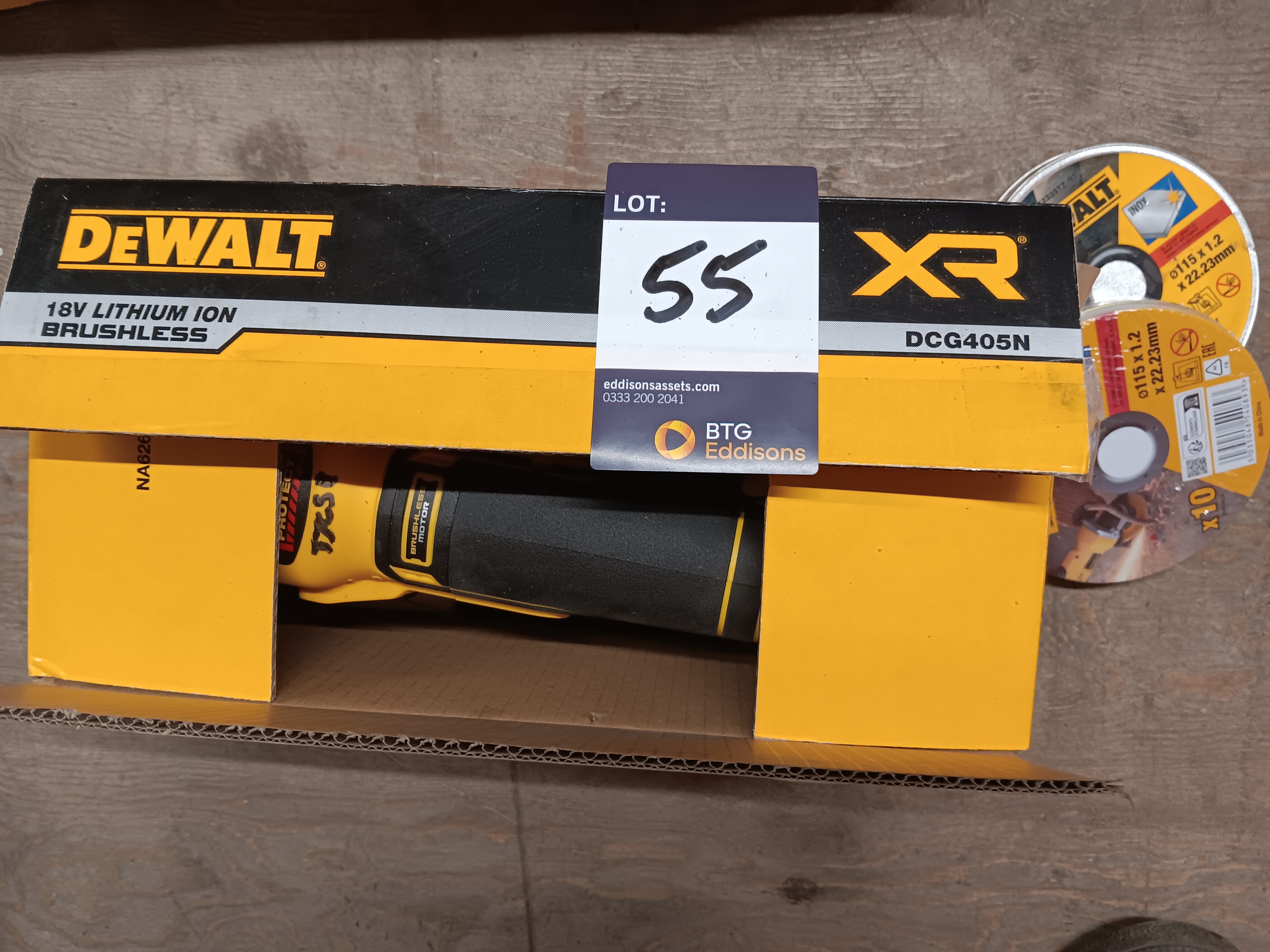 DeWalt DCG405N 18v XR brushless angle grinder (body only). (Location mezzanine) - photo 1