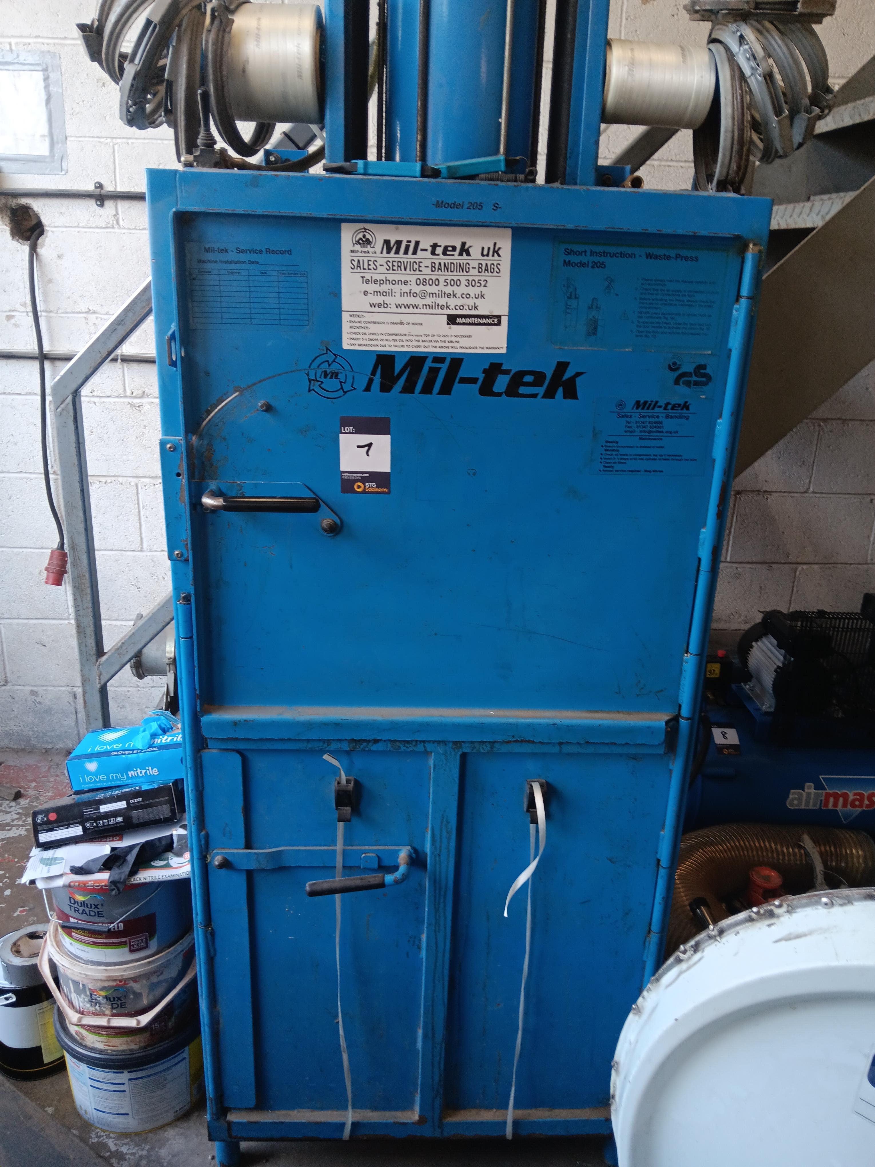 Mil-Tek model 205 Pneumatic waste baler, serial number 4734 – 4990, year 2004 - photo 1