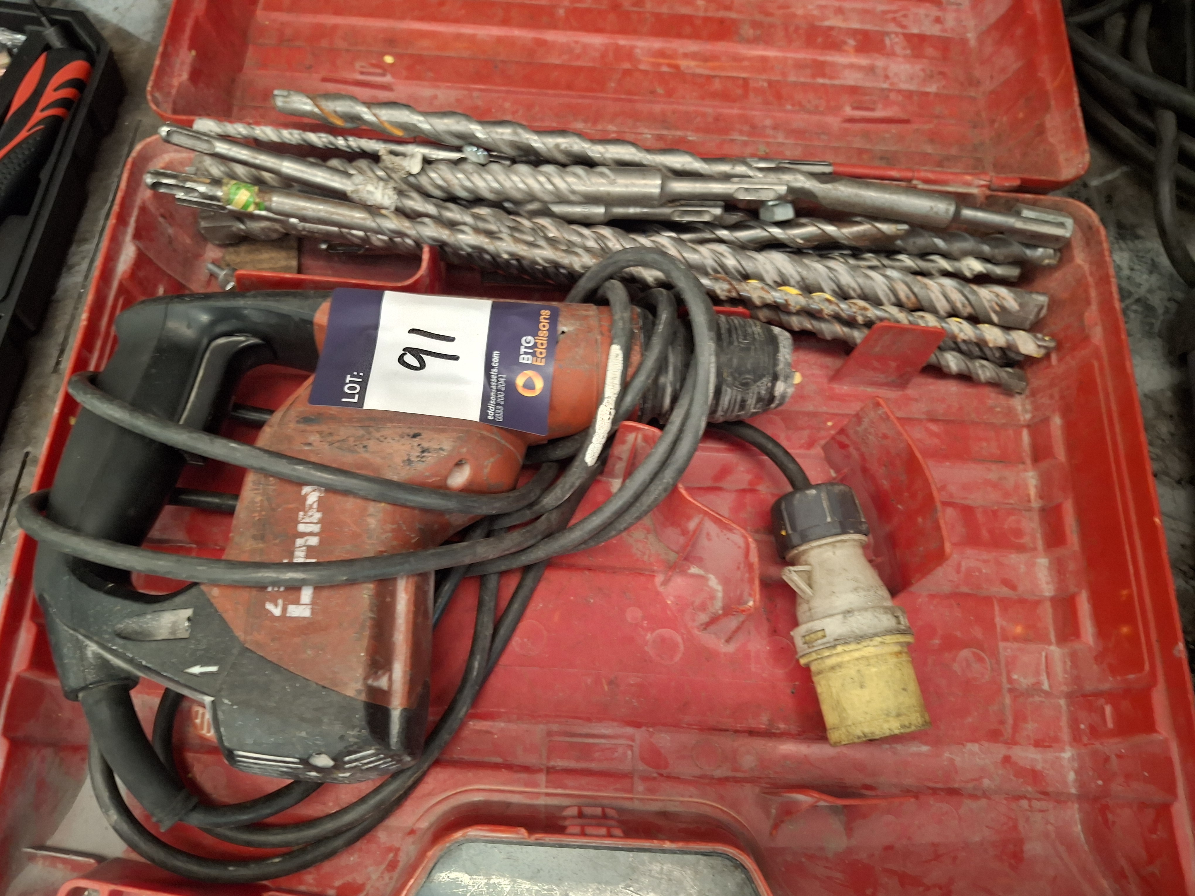 Hilti 110v SDS drill - photo 1