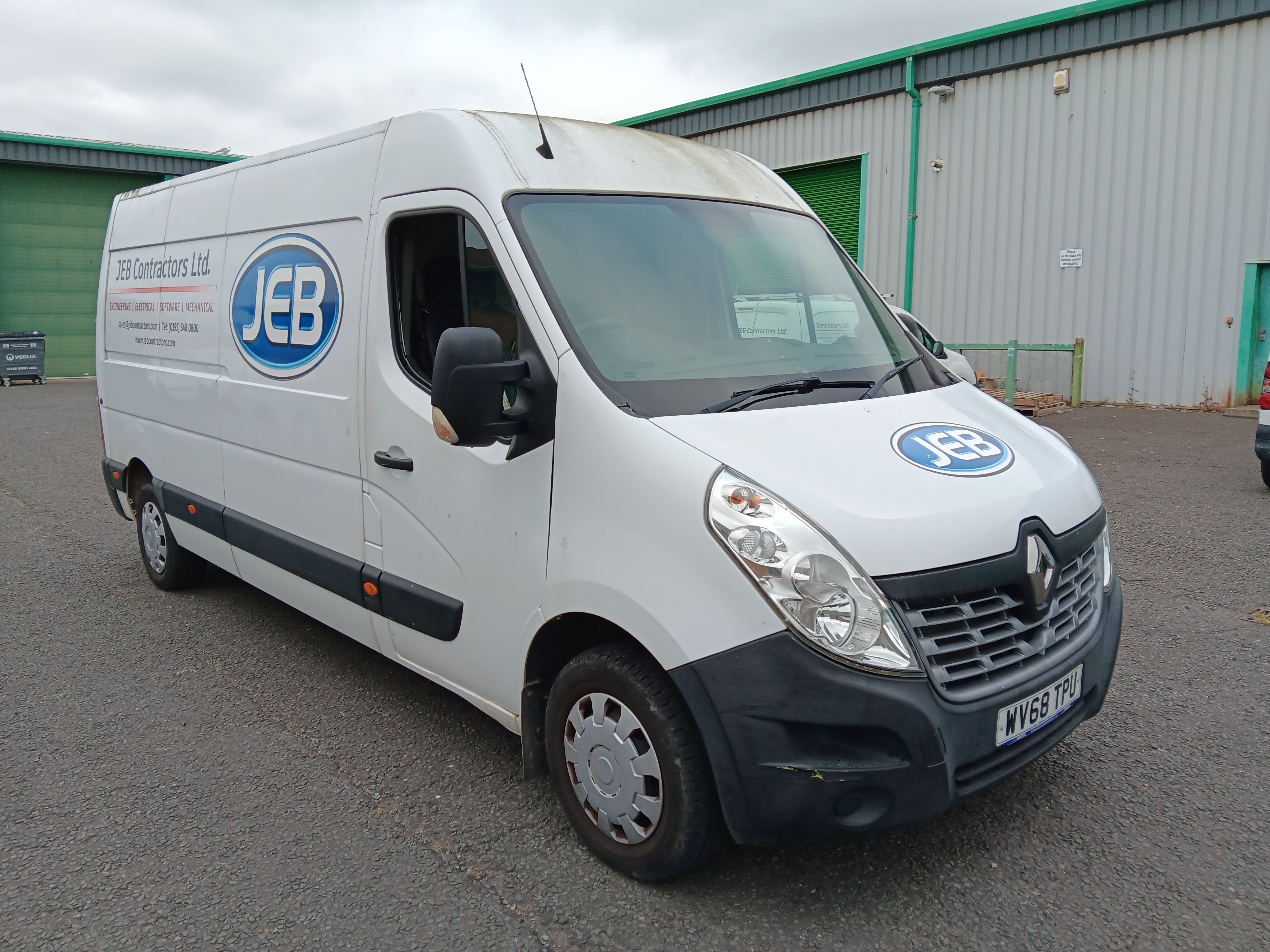 Renault Master LM35DCi 130 Business Medium Roof FWD Van, WV68 TPU, First Registered November 2018, M - photo 1