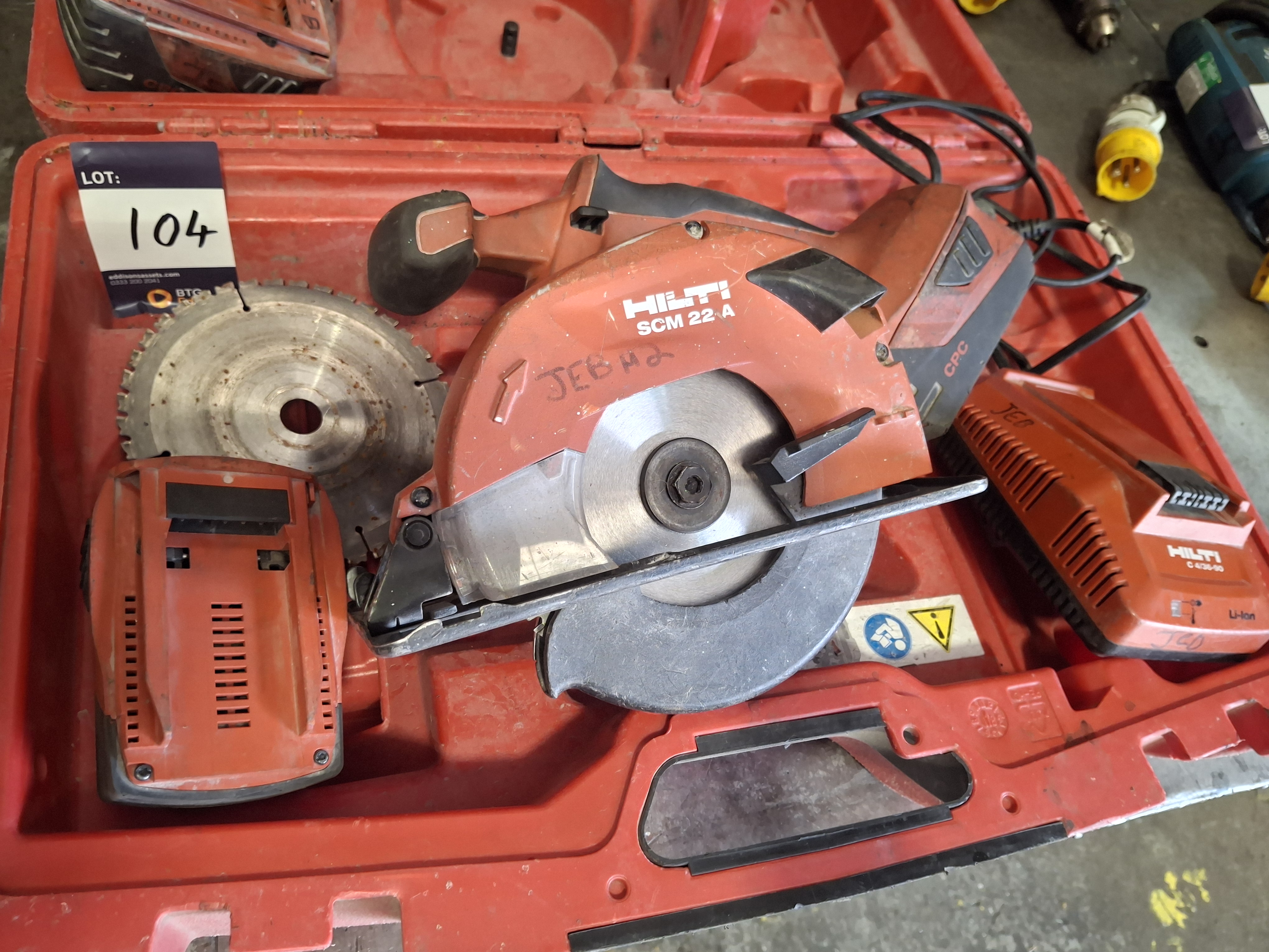 Hilti SCM22A circular saw and batteries - photo 1