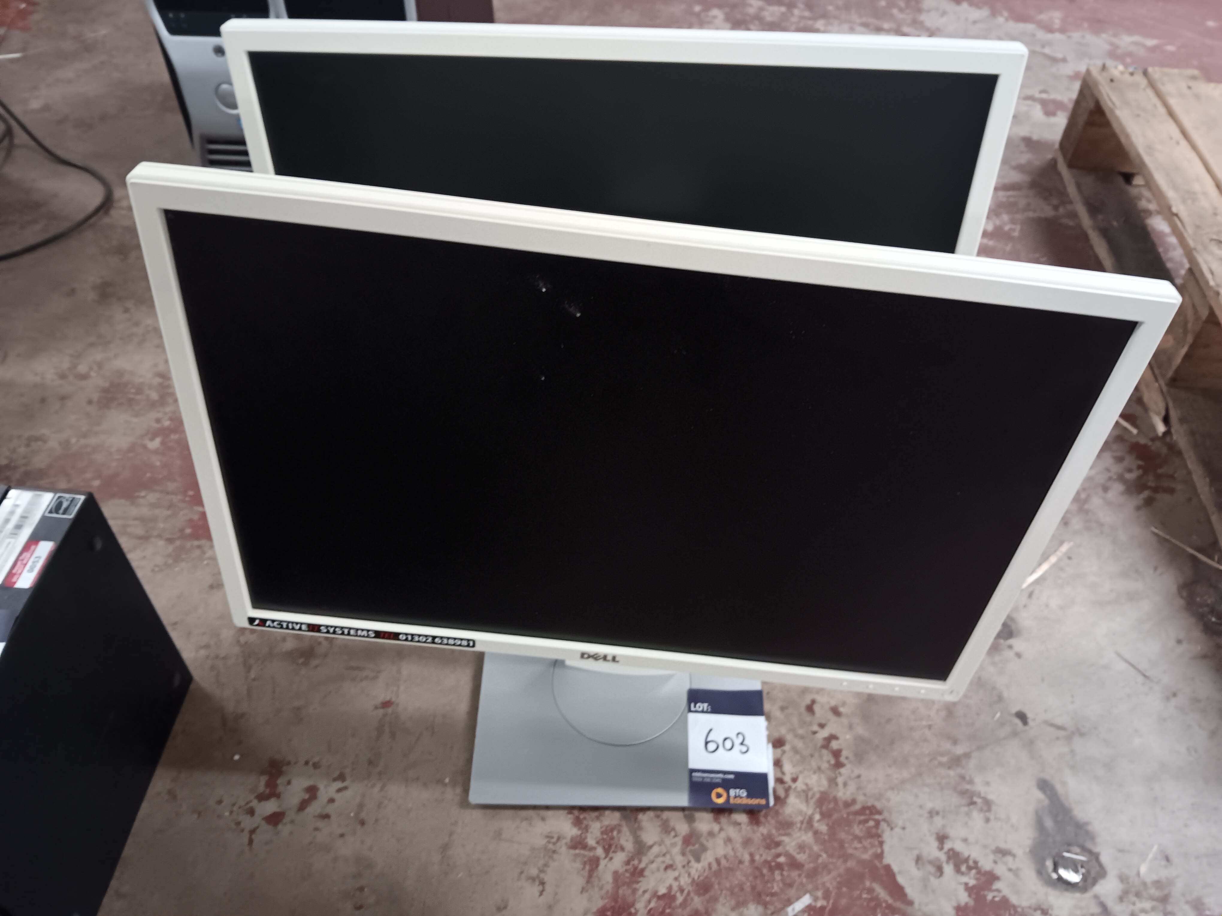 2 x Dell P2217WH monitors - photo 1