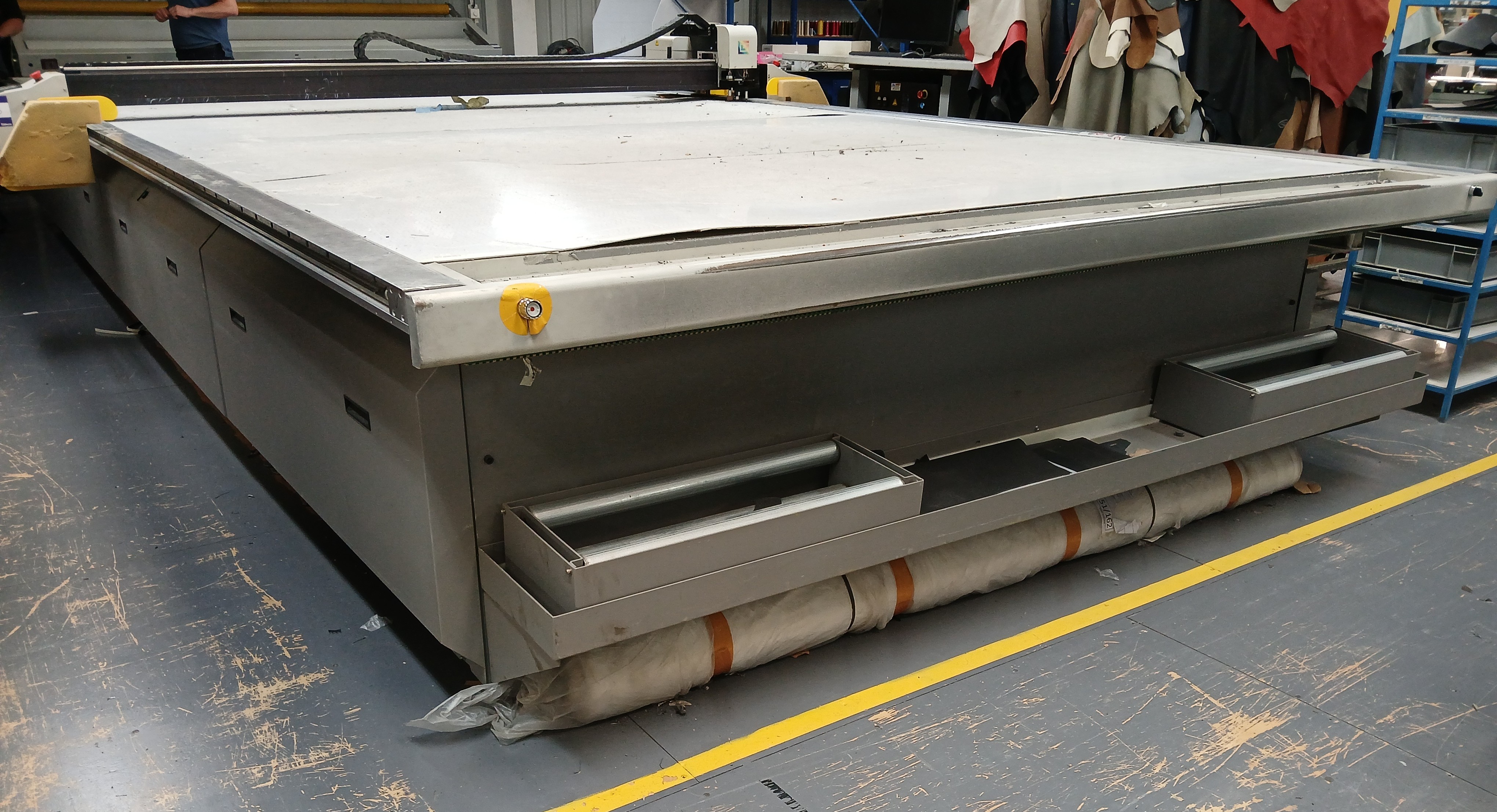 Gerber Taurus XD Twin Station CNC Leather Cutter Machine (Serial Number 2902), with Mobile Workstati - photo 1