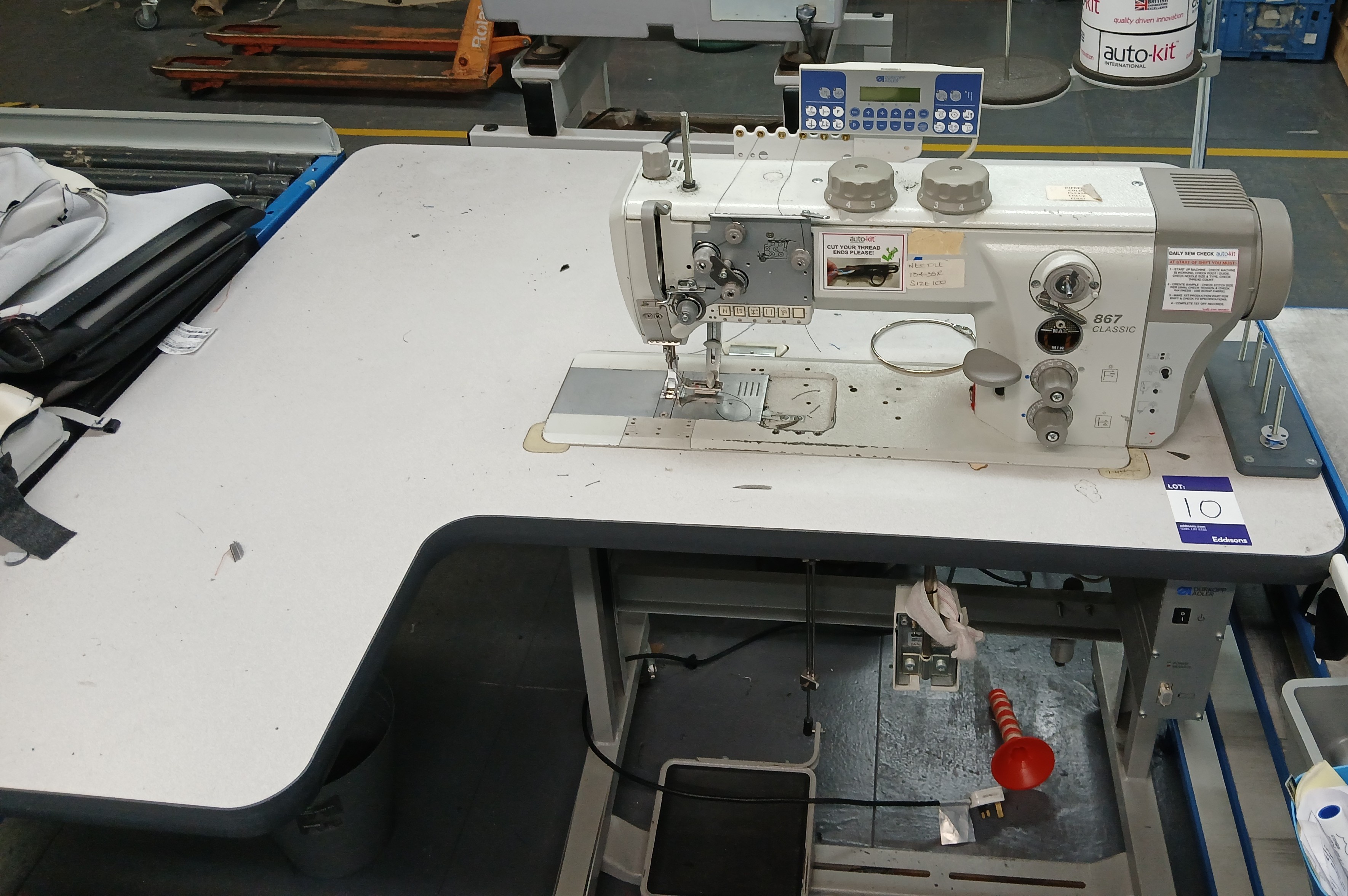 Durkopp Adler 867 Classic Walking Foot Sewing Machine (Type 0867 990203, 867-190322-M, Serial Number - photo 1