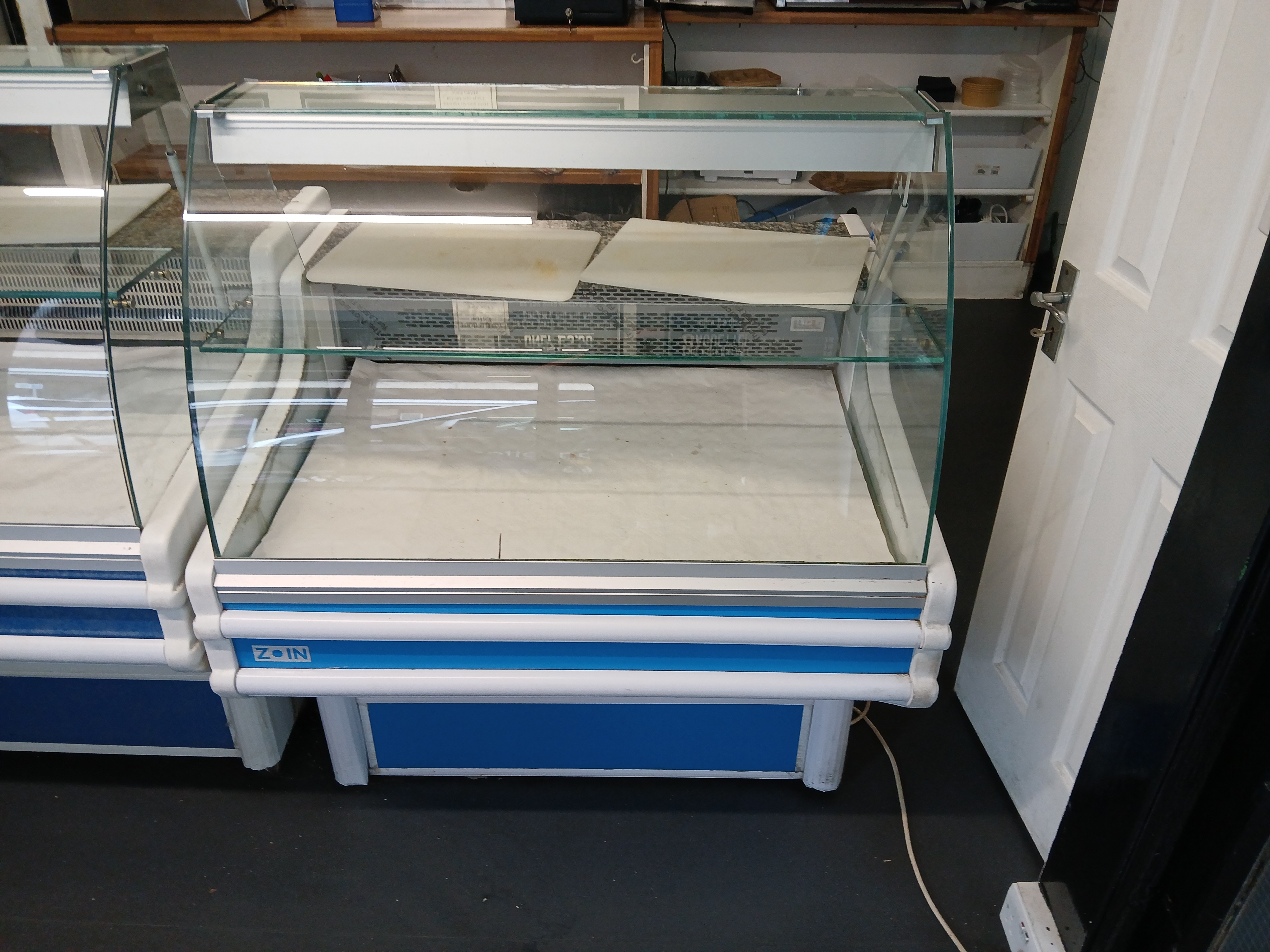 Zoim Serve Over Refrigerated Counter (Approx. 1050W x 950D) (Viewing strongly recommended to ascerta - photo 1