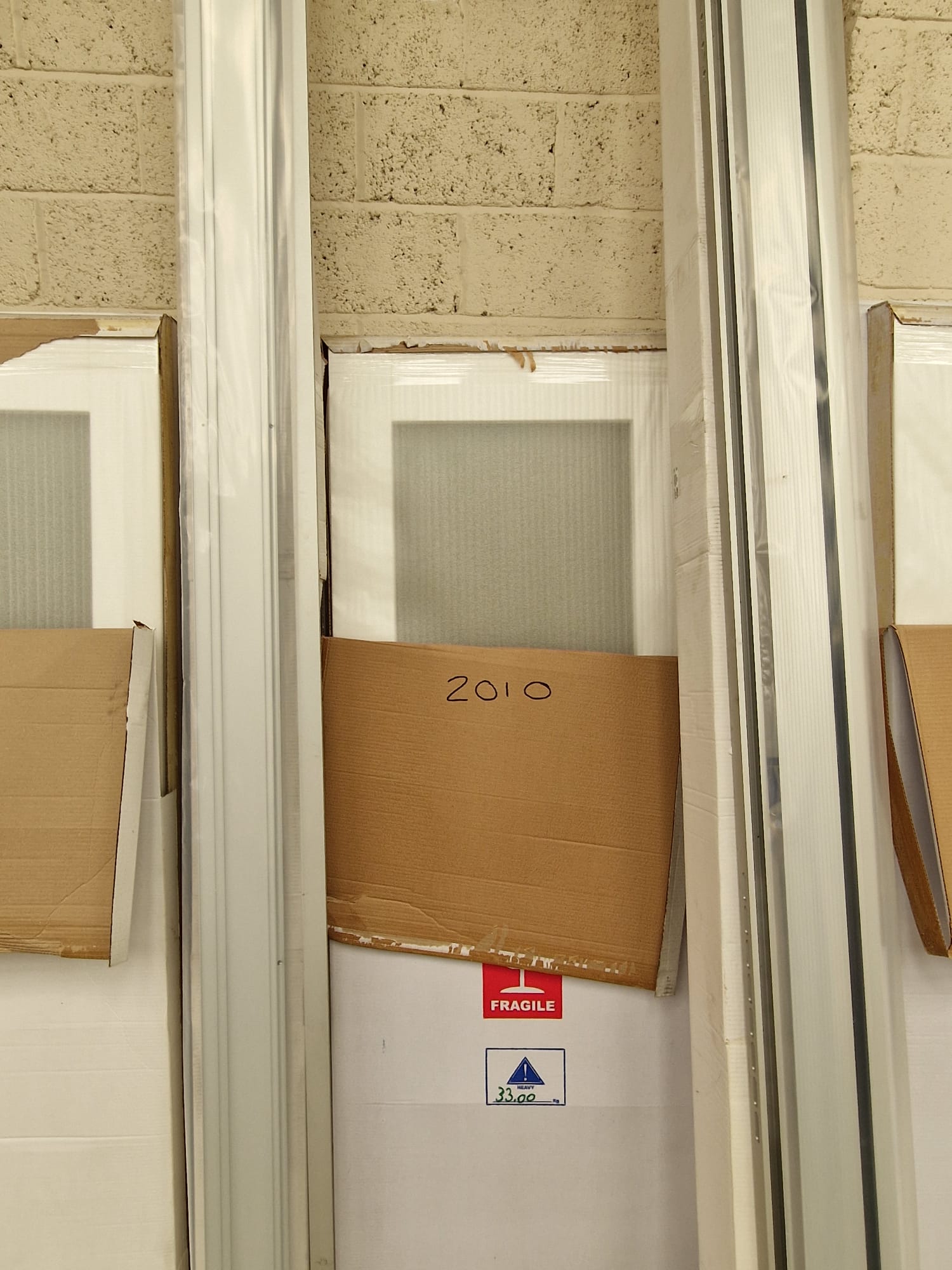 3.6m folding doors and frame in white - Full height glass doors, double glazed. - photo 1