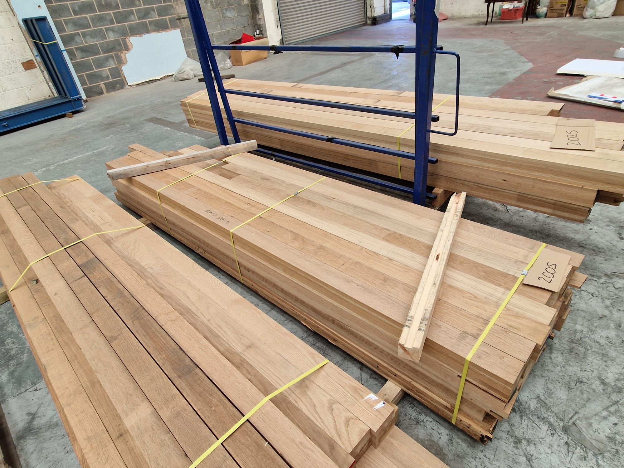 32pcs of 90x90mm engineered Oak, various lengths - photo 1
