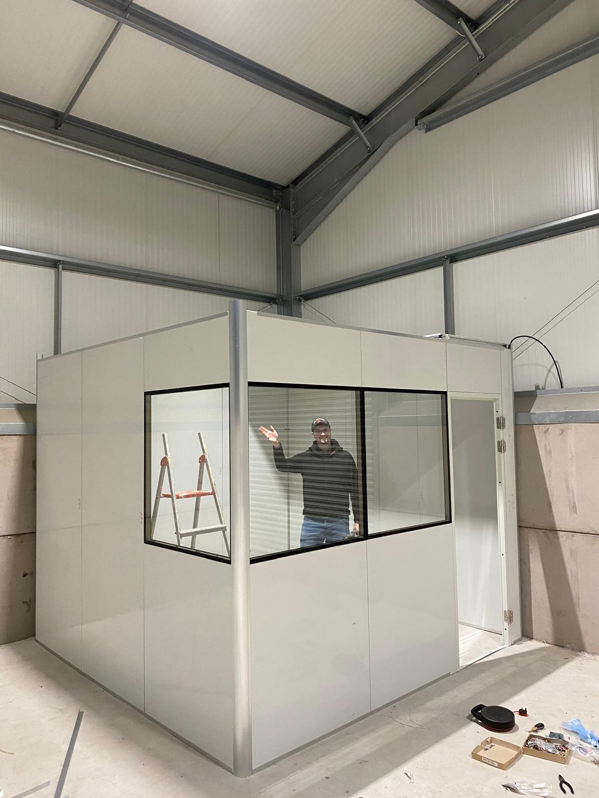 Modular Prefabricated Industrial Warehouse Office, Approx 3m x 3m x 3m - photo 1