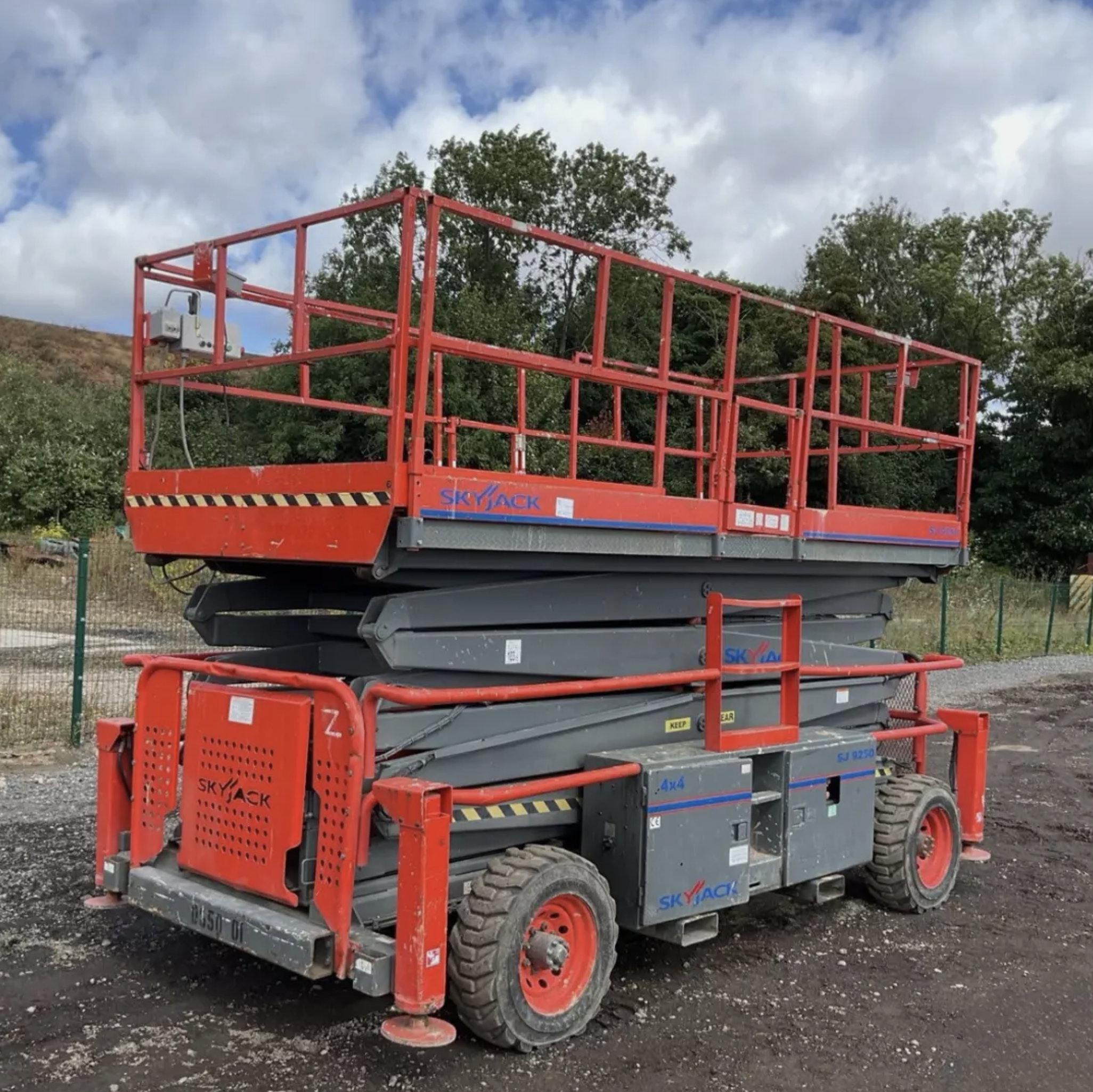 2008 Skyjack SJ9250 RT, Scissor Lift - (2,629 hours) , 4 x 4 - photo 1