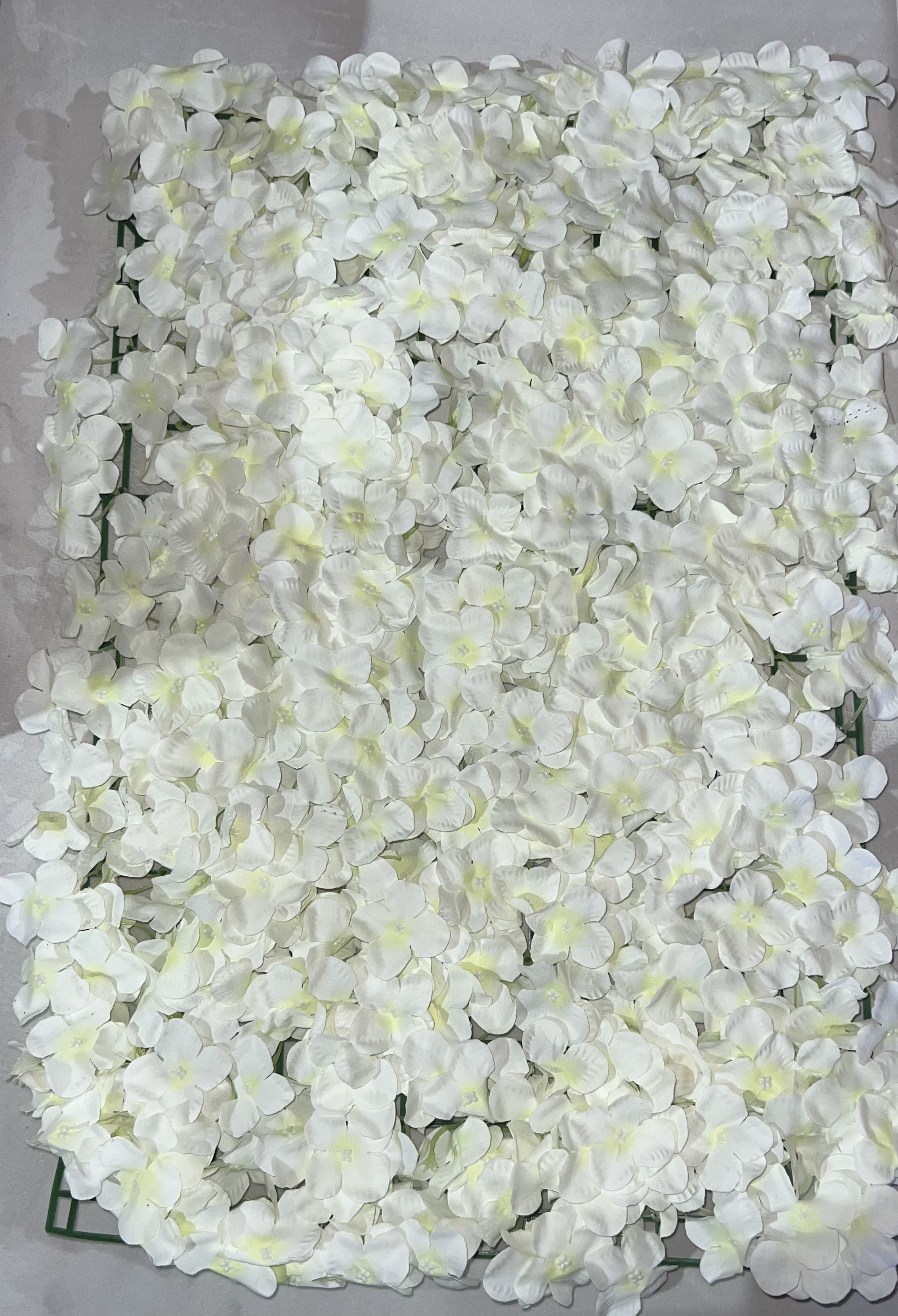 job lot of 33 x brand new white flower wall panels - photo 1