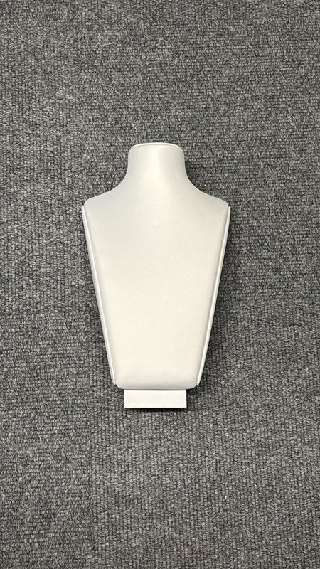Necklace / Jewellery Display Busts — White — 2 Sizes — NEW Condition — photo 1