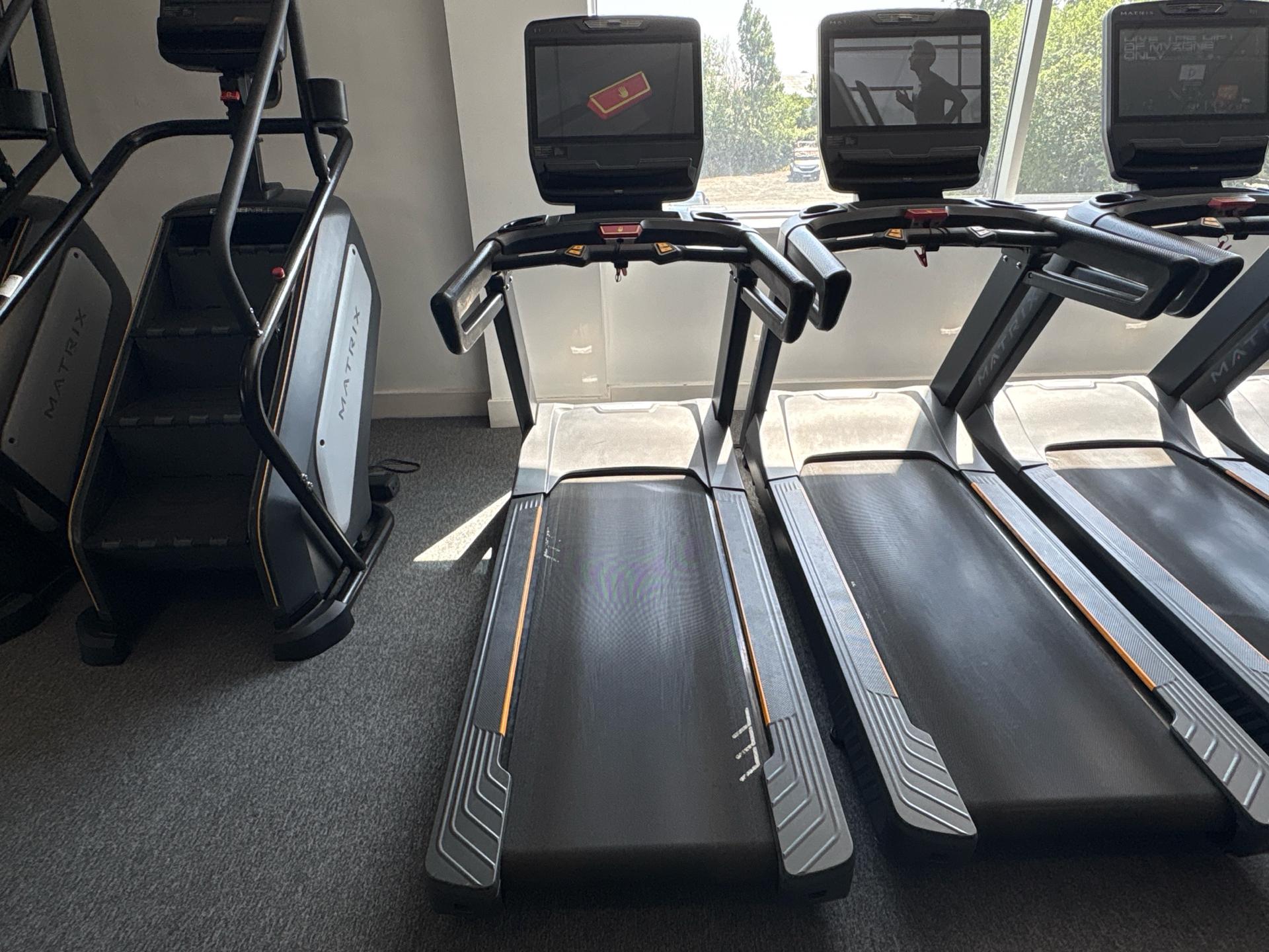 Matrix Touch XL-C Treadmill - photo 1