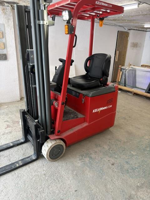 Kelvin Mini 15-27 Electric Powered Forklift Truck. Ex-Display, Only 22.7 Hours, 1.5T Lift Capacity - photo 1