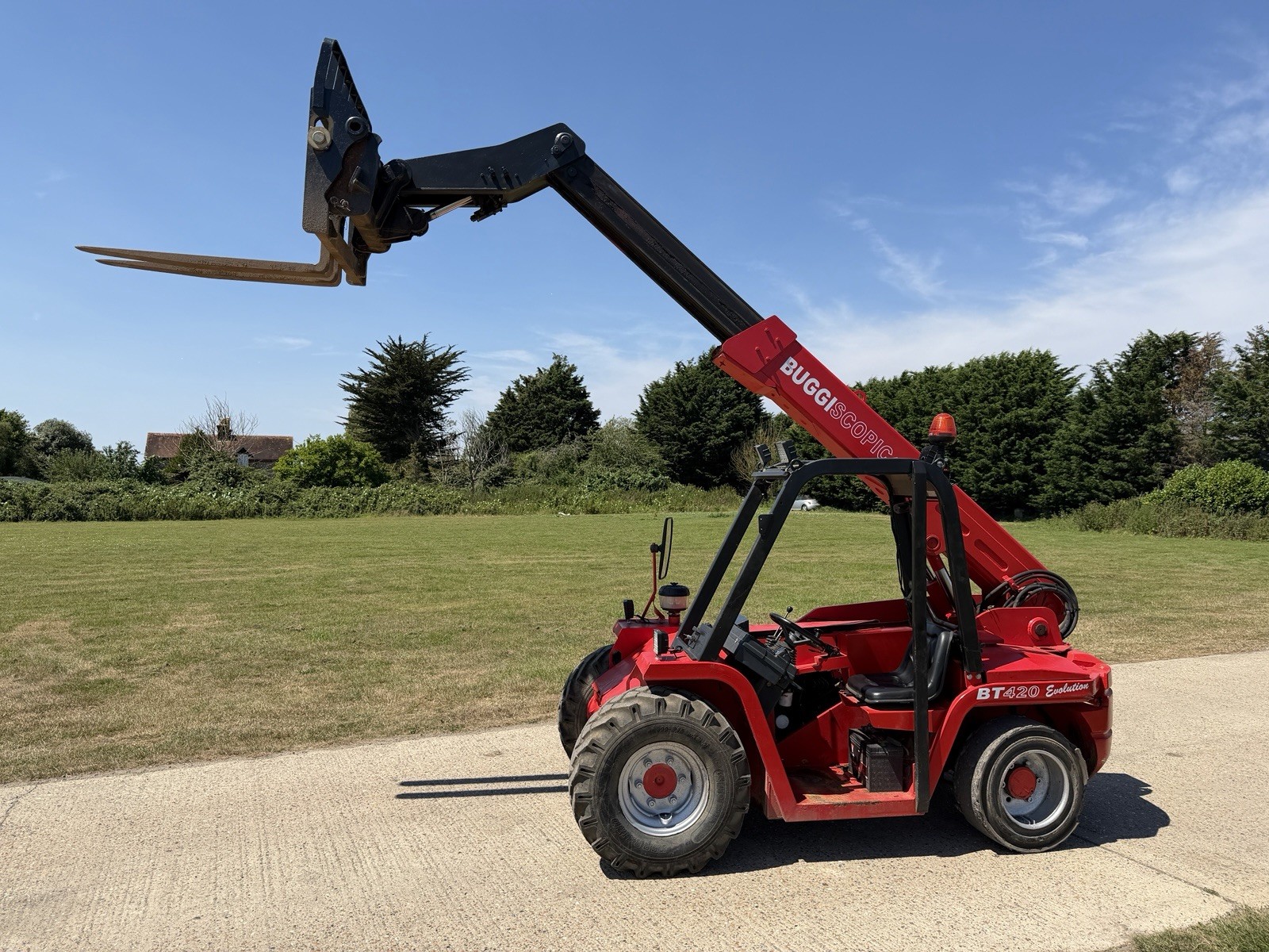 2001 Manitou BT420 Buggiscopic Evolution Telescopic Buggy/Forklift 4x4 c/w Pallet Forks, 6500 Hours - photo 1