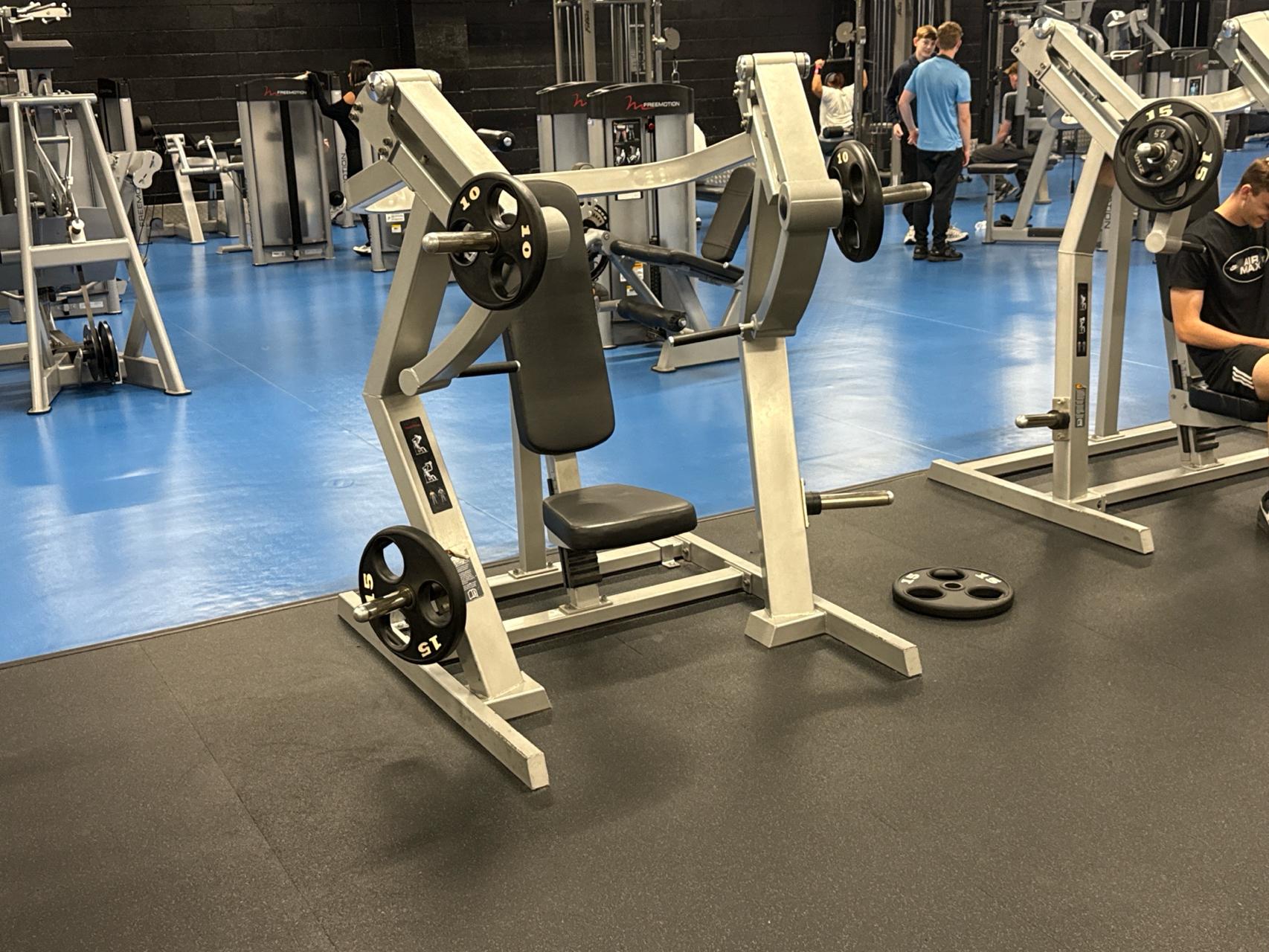 Plate Loaded Chest Press Machine - photo 1