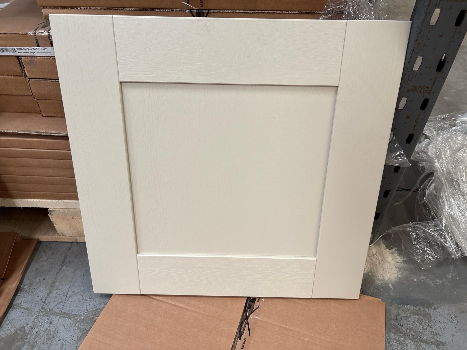 Job Lot of 20 x Sage Green Kitchen Cabinet Front Door 600mm x 572mm - 60434405 - photo 1