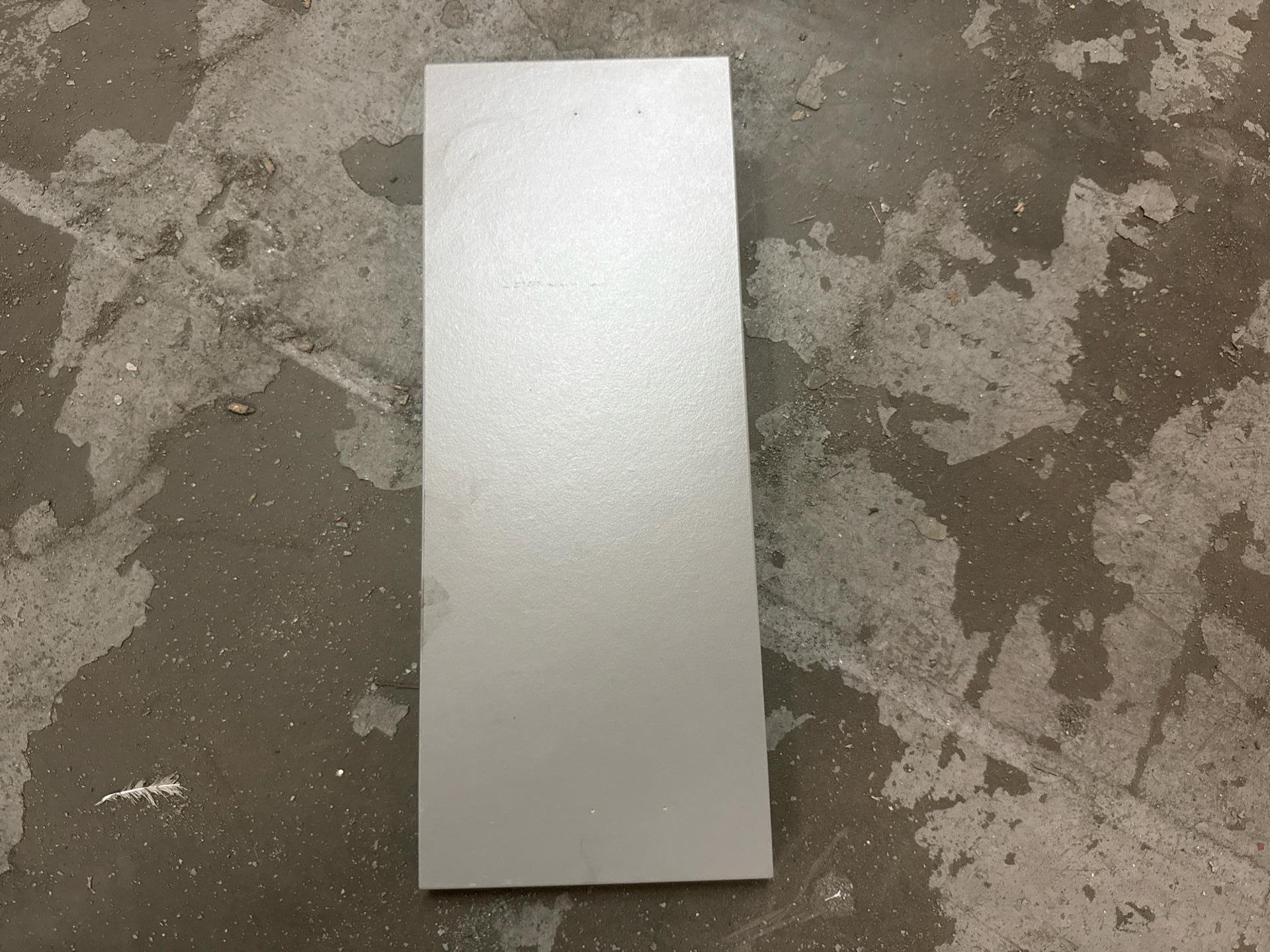 Job Lot of 56 x Grey Kitchen Cabinet Drawer Front 400mm x 156mm - 61547501 - photo 1