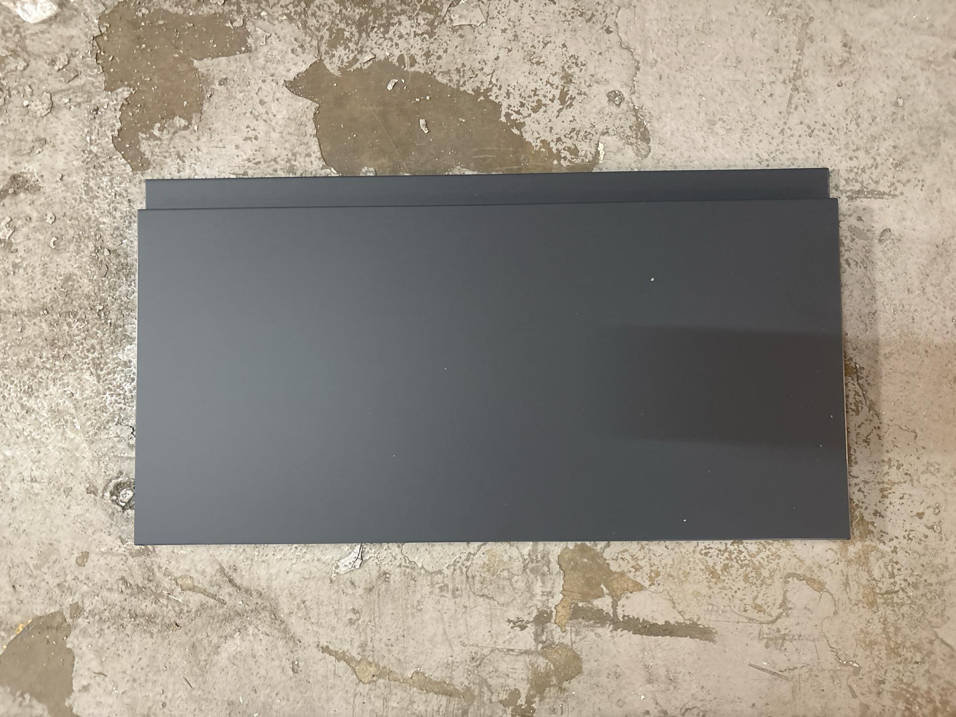Job Lot of 70 x Midnight Kitchen Cabinet Drawer Front 600mm x 316mm - 20955310 - photo 1
