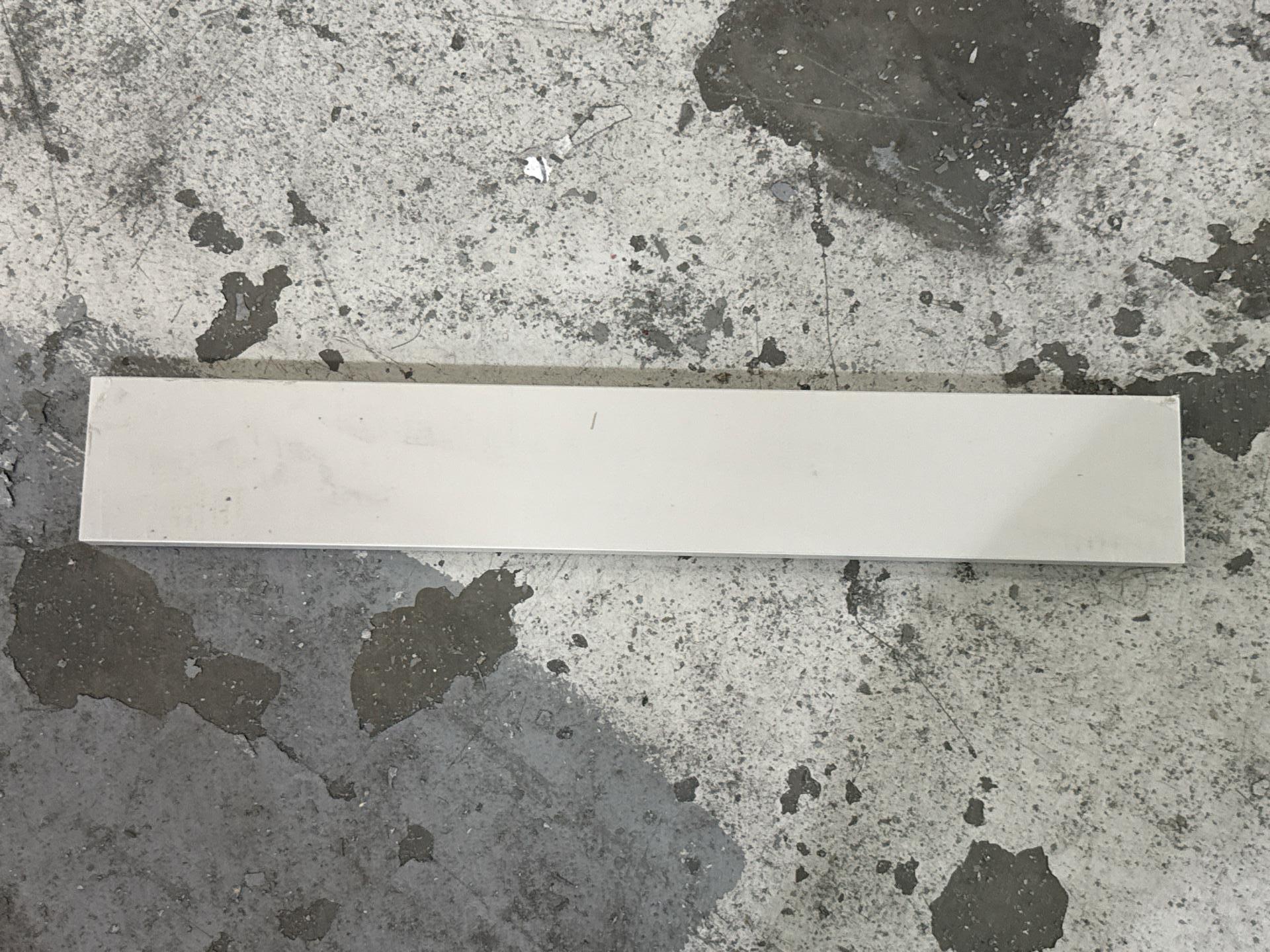 Job Lot of 56 x Pebble Kitchen Cabinet Drawer Front 600mm x 92mm - 22201800 - photo 1