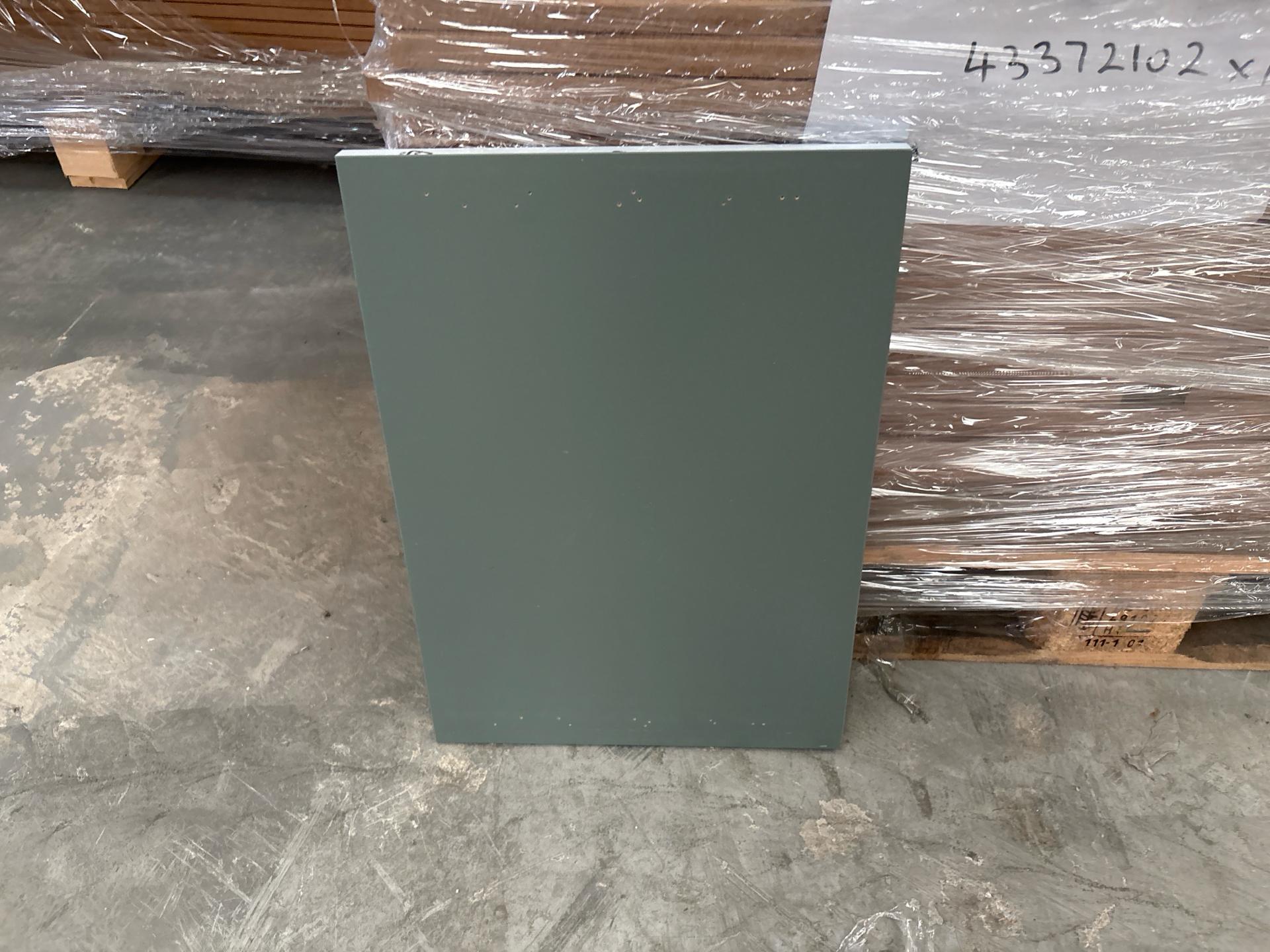 Job Lot of 39 x Laurel Green Kitchen Cabinet Drawer Front 500mm x 348mm - 43372102 - photo 1