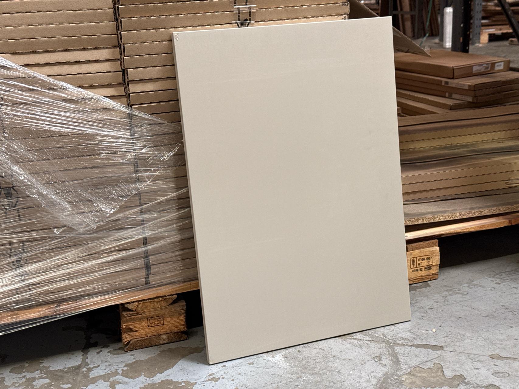 Job Lot of 25 x Pebble Kitchen Cabinet Front Door 500mm x 700mm - 22225704 - photo 1