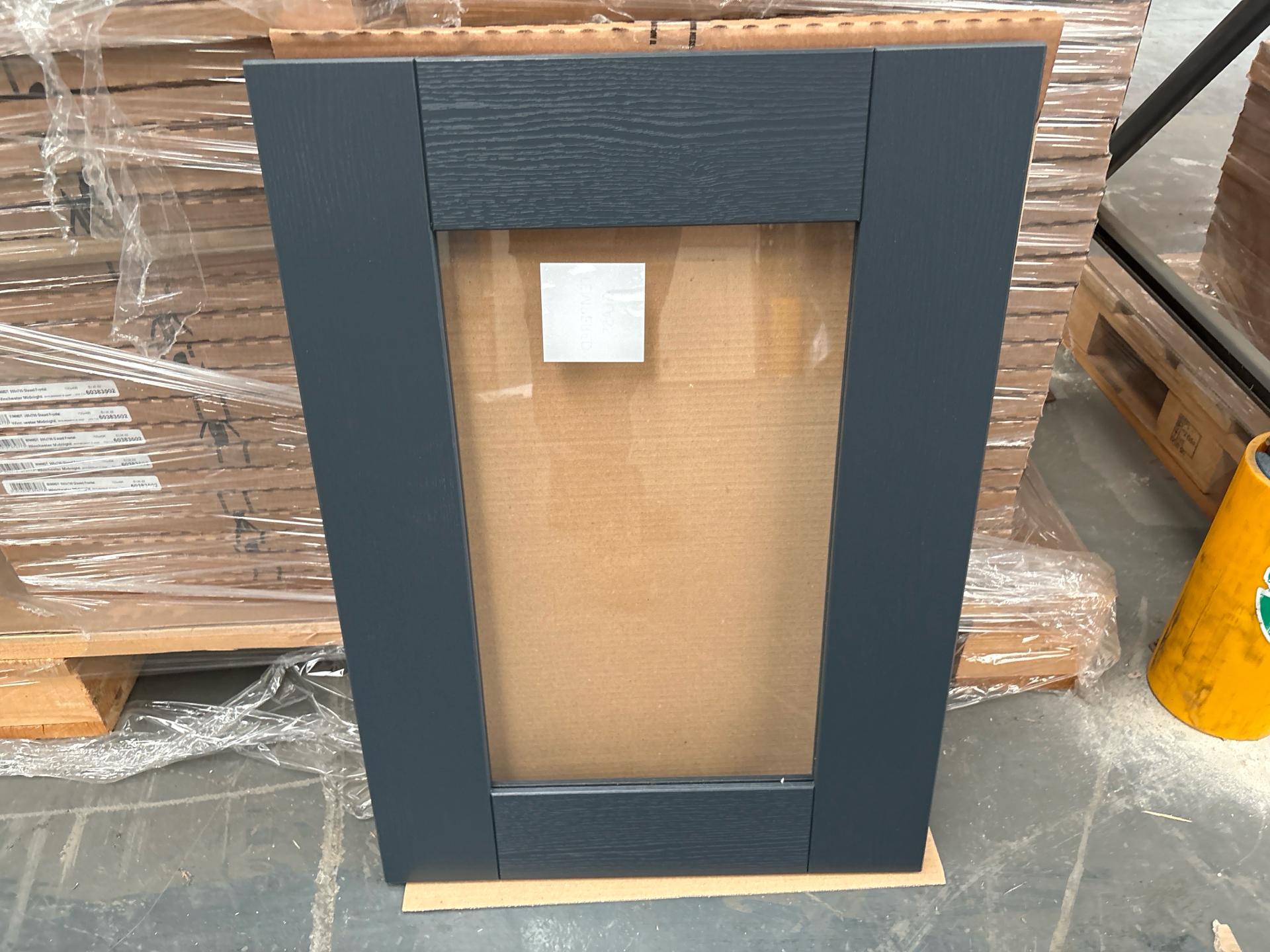 Job Lot of 22 x Midnight Kitchen Cabinet Front Door 500mm x 700mm - 60383502 - photo 1