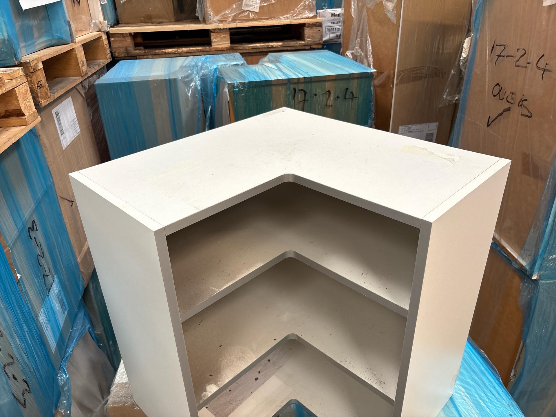 Job Lot of 23 x Wall L-Shaped Corner Unit - 61317207 - photo 1