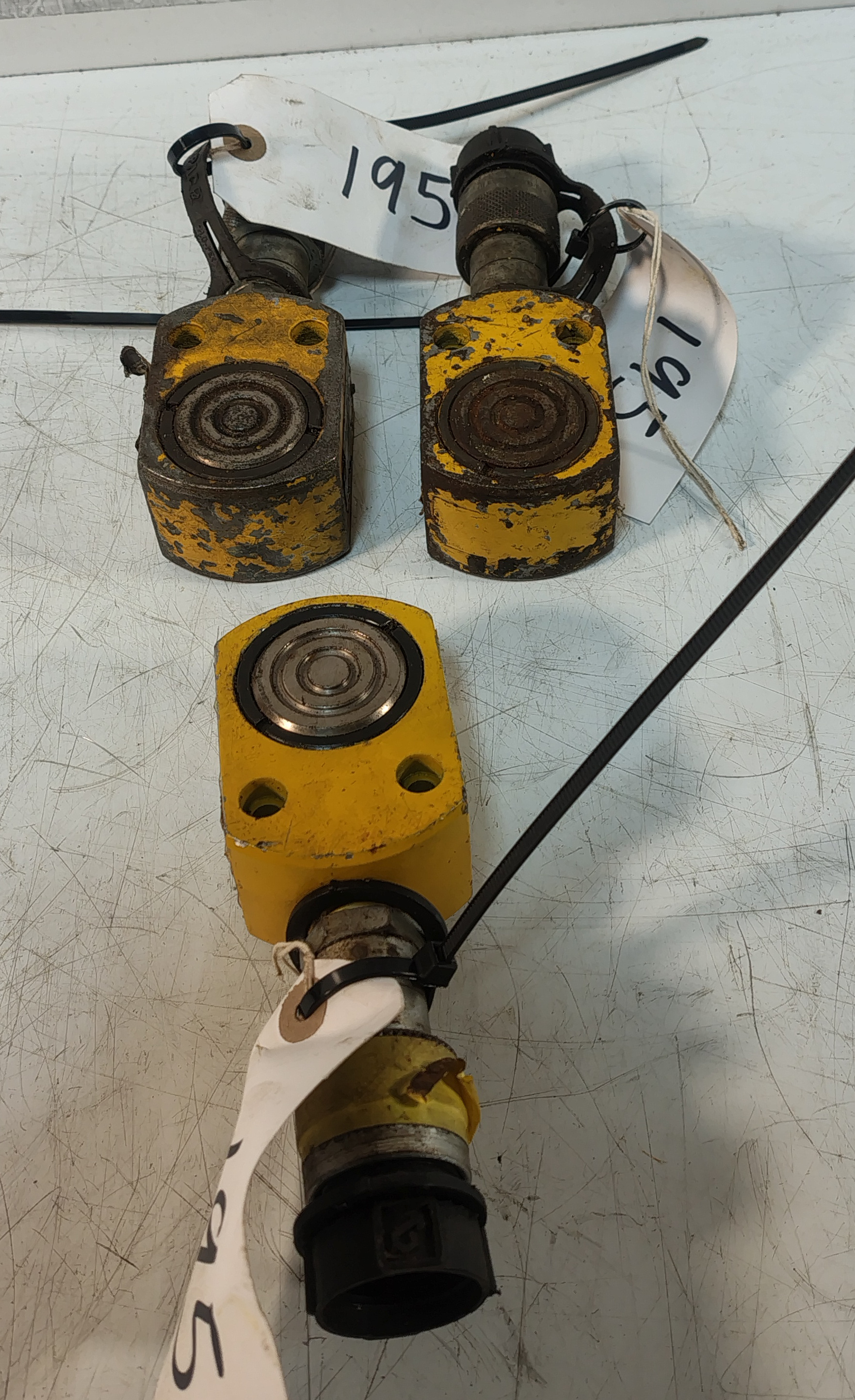3x Enerpac RSM-100 10t Single Acting Flat-Jack Cylinders 43mm-54mm - photo 1