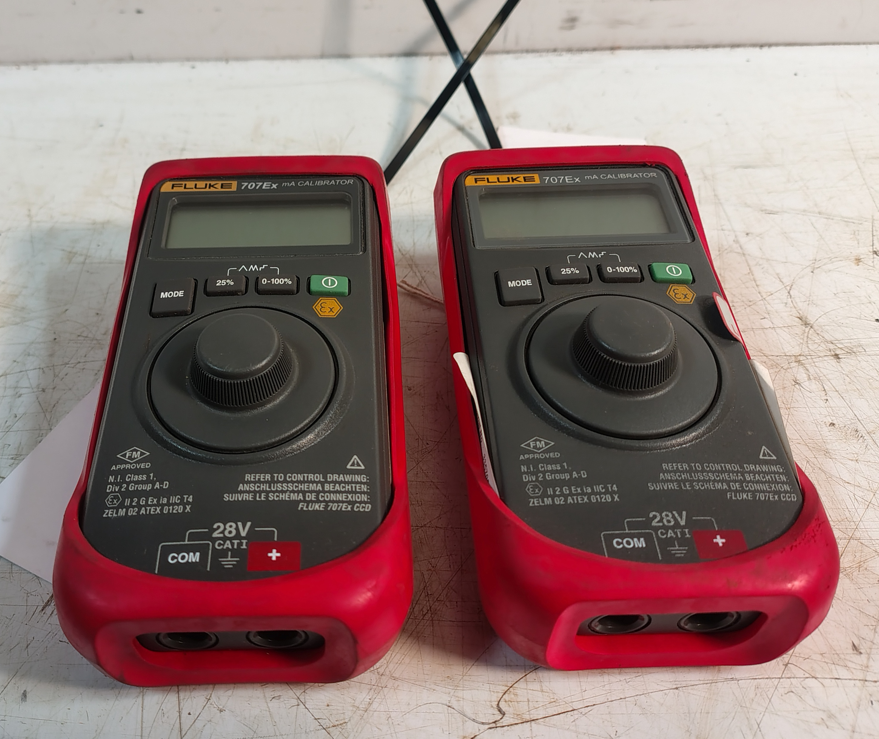 2x Fluke 707Ex ATEX mA Loop Calibrators - photo 1