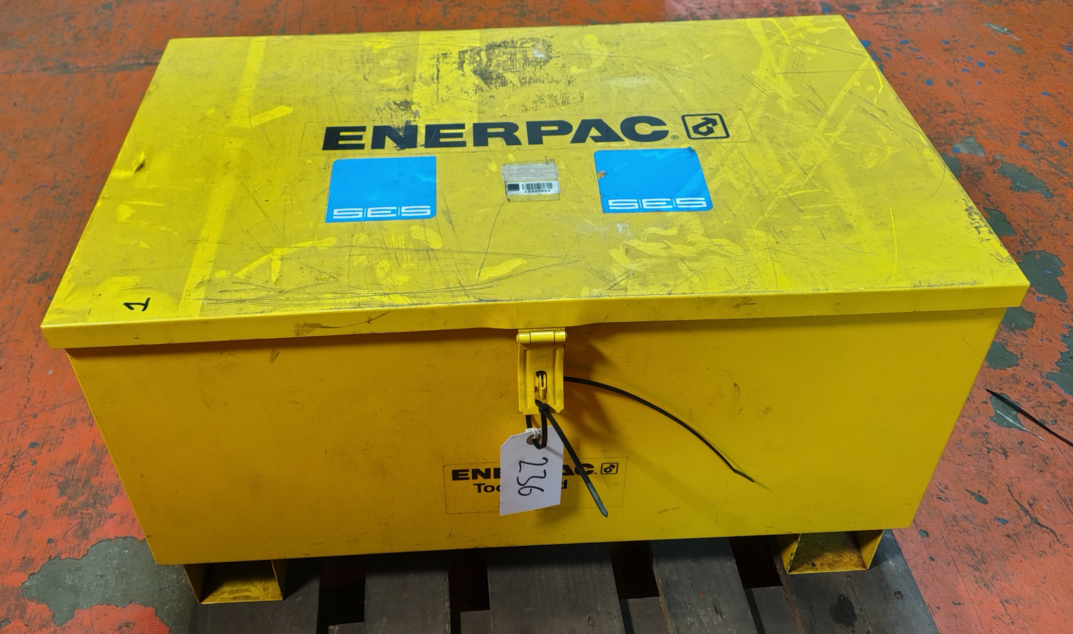 Enerpac STB-101H 1/2 - photo 1