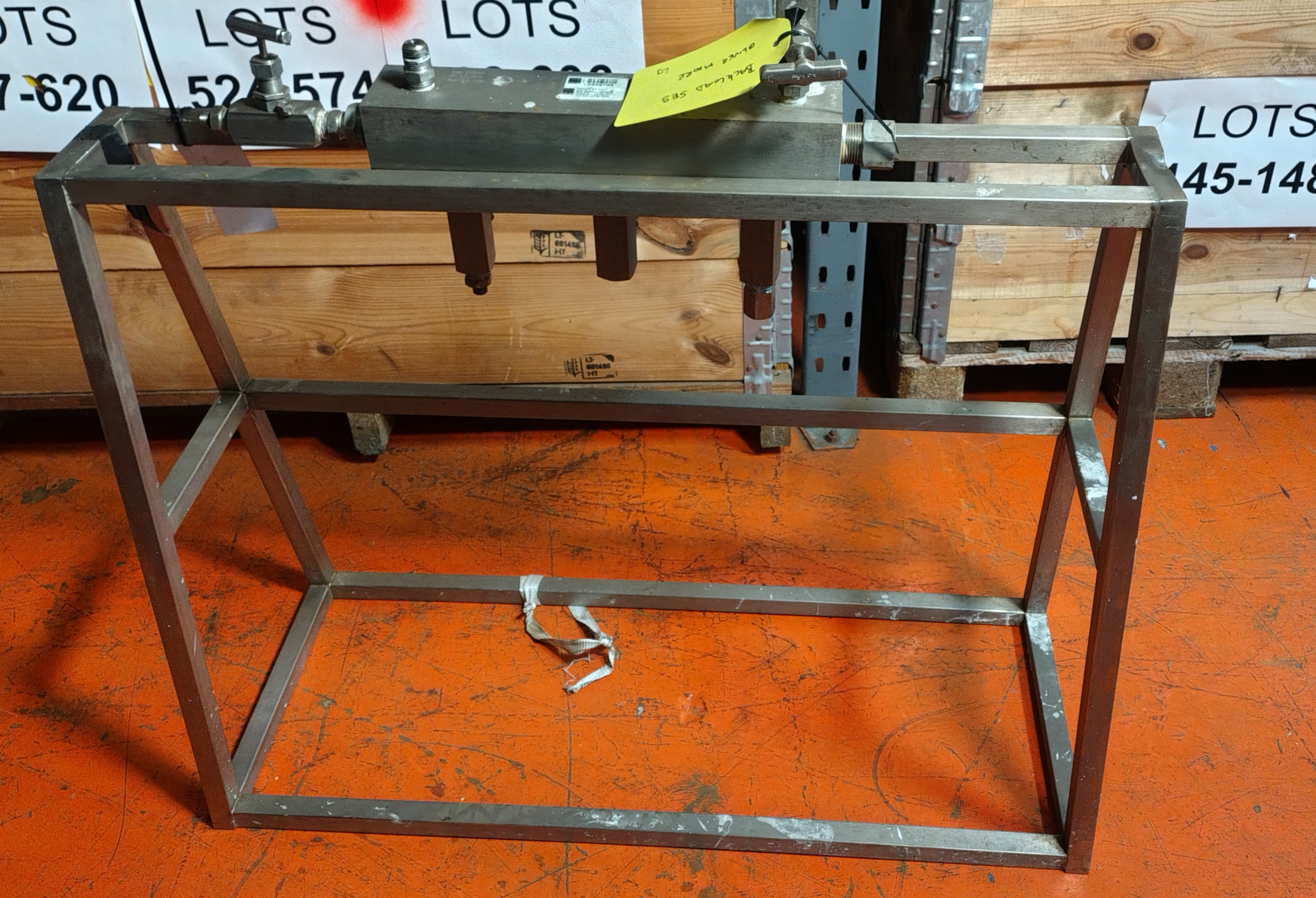 Staffordshire Hydraulics - 10000psi A'frame Test Manifold - photo 1