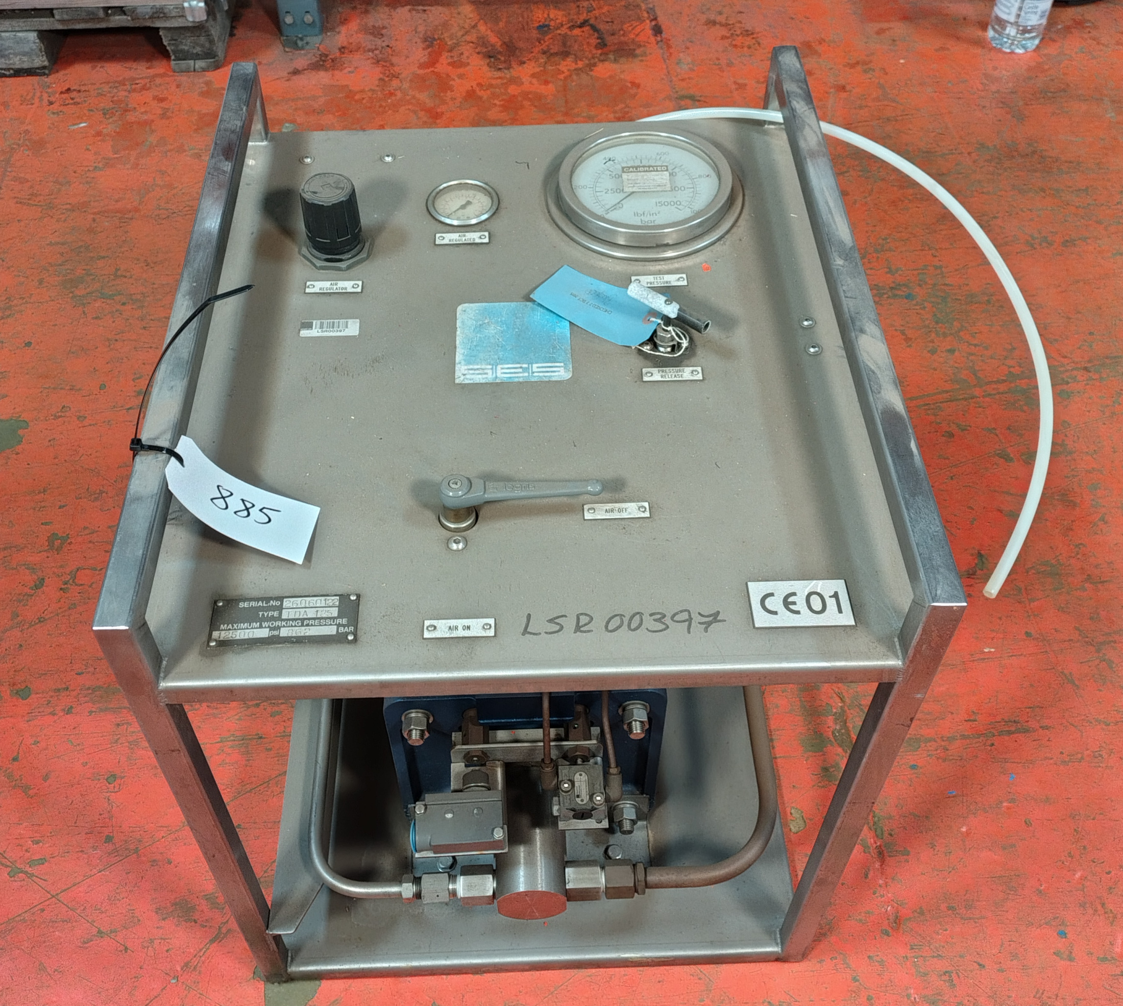 Staffordshire Hydraulics TDA125 - 12500psi Air Operated Test Pump - photo 1