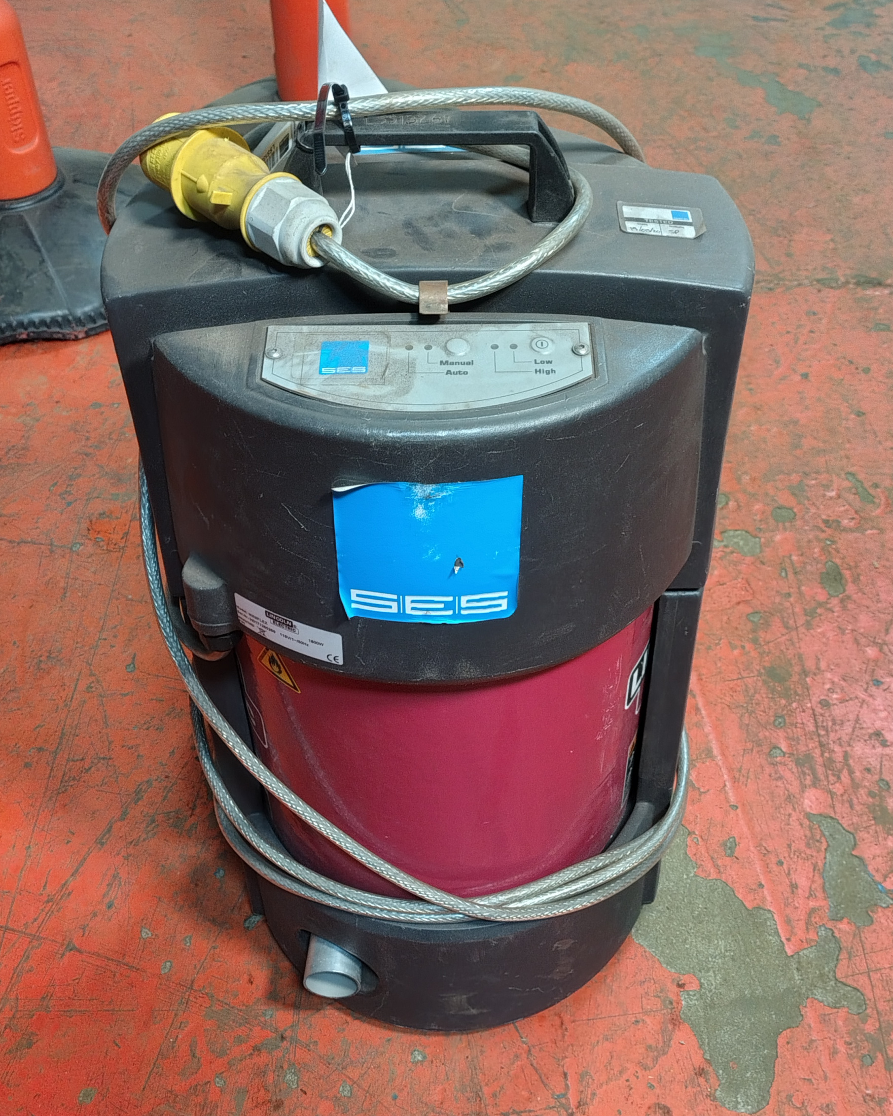 Lincoln Miniflex - Welding Fume Extractor - photo 1