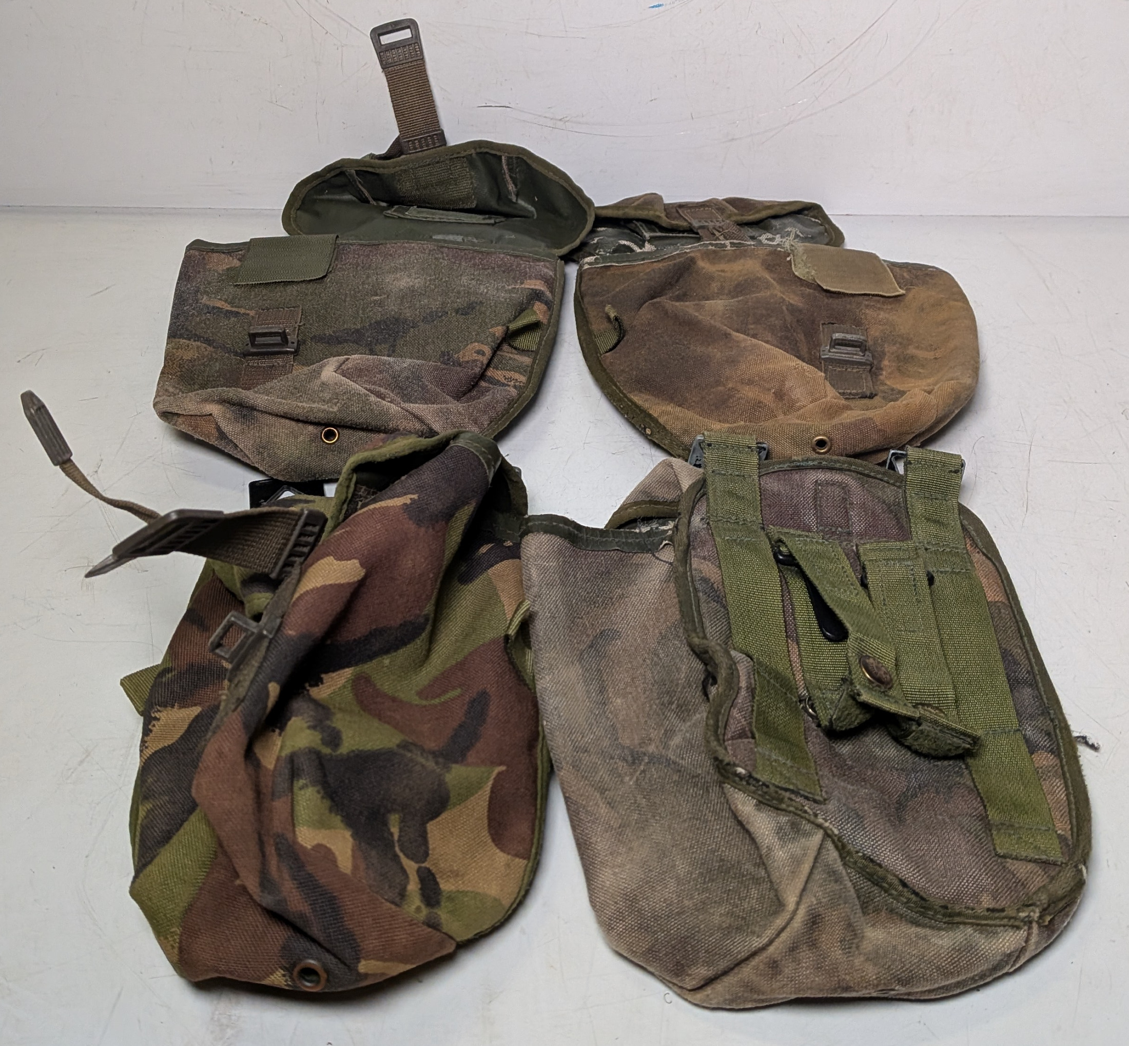 Various types of ex-military DPM accessories - 183kg – may require repair/be incomplete - photo 1